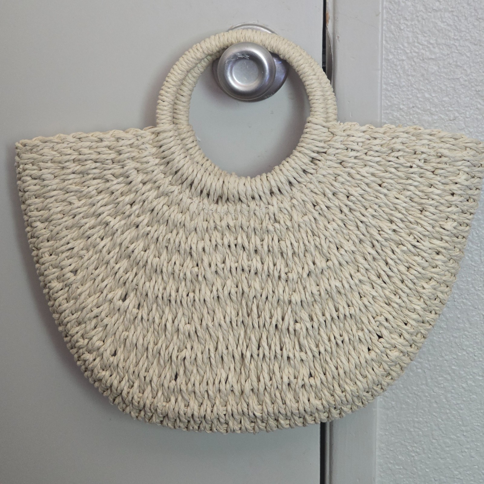 Handwoven Rattan Straw Top Handle Boho Bohemian Tote Beach Bag Beige / Tan Purse
