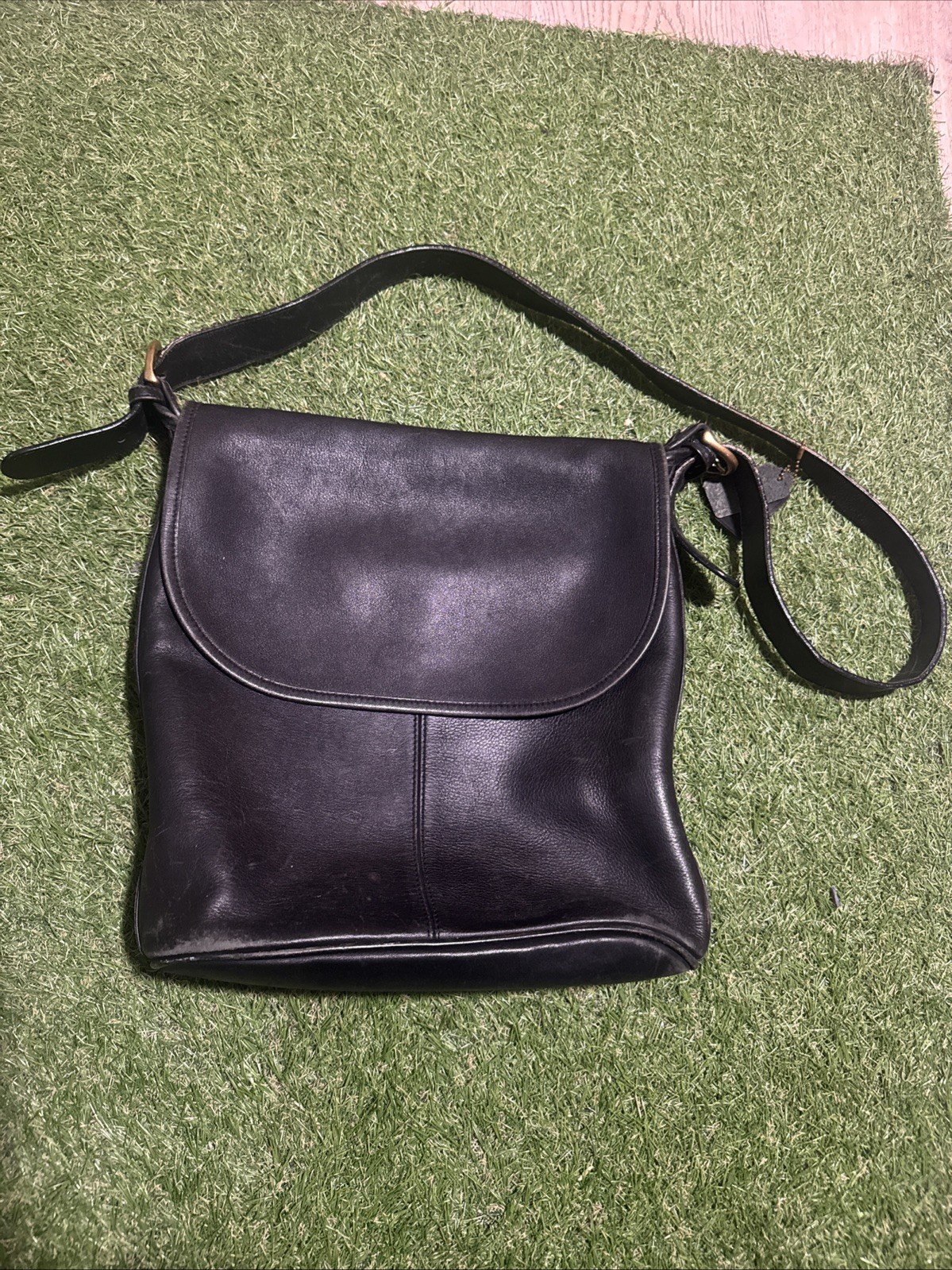 Authentic Coach 4115 Black Whitney Legacy Leather Crossbody Bag Vintage Purse
