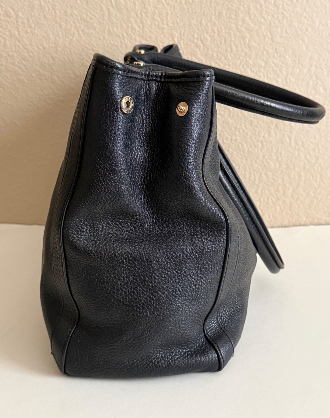 TORY BURCH Amanda Tote Bag Black Pebble Leather