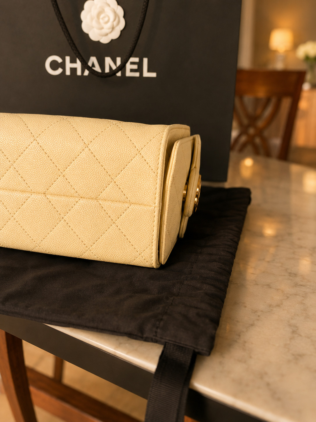 NEW Chanel 25 Mini Hobo Butter Yellow Caviar Gold HW Full Set Box, Bag, Receipt