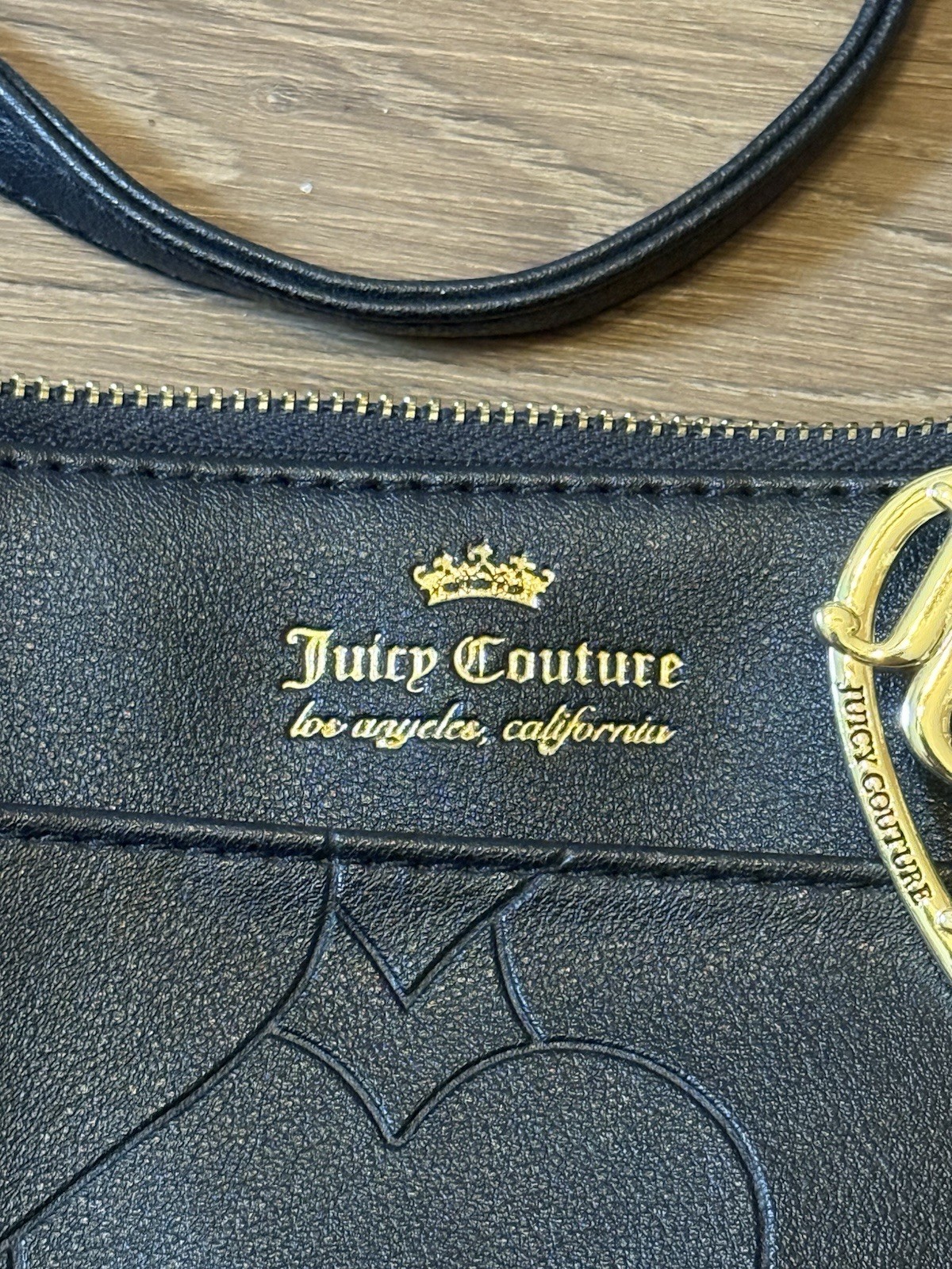 Juicy Couture Black Heart Embossed Crossbody Purse Gold JC Heart Charm Zip Ba
