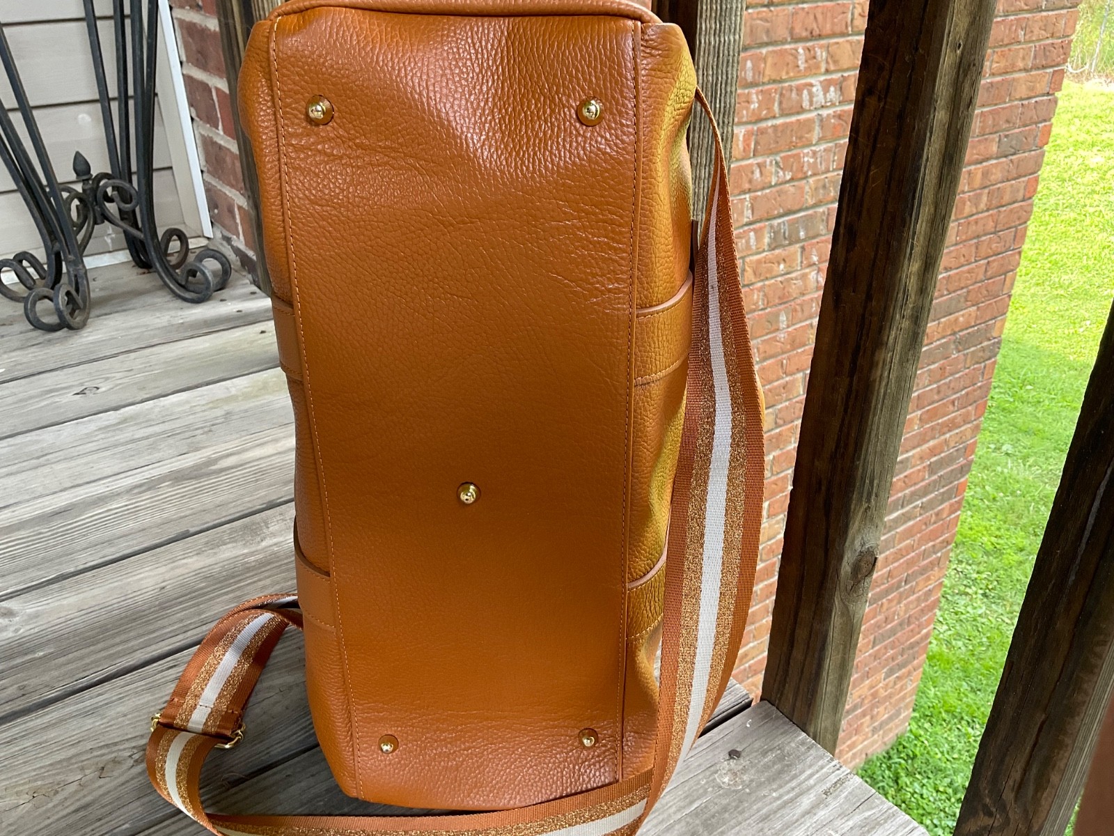 NWOUTTAGS DIVINA FIRENZE MADE IN ITALY XL CARRYON SATCHEL BAG CAMEL LTHR