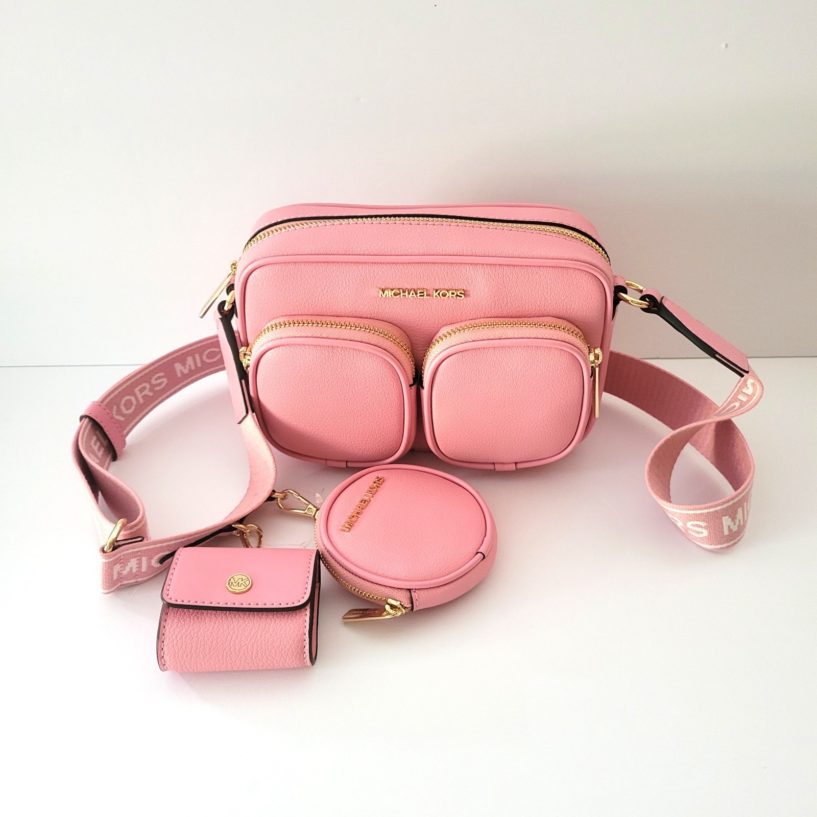 Michael Kors Jet Set Item Medium Pocket Crossbody Attachments Carnation Leather