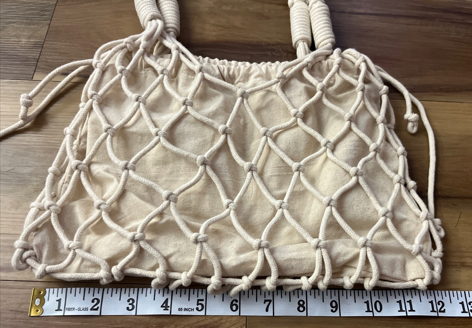 Abercrombie Fitch Macrame Drawstring Bucket Bag Purse Boho Beach Oatmeal