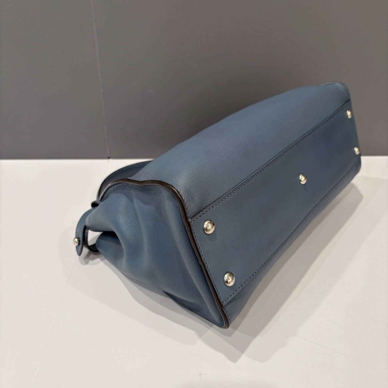 Fendi Peekaboo Iconic Medium Blue Calfskin (ws010626g6)
