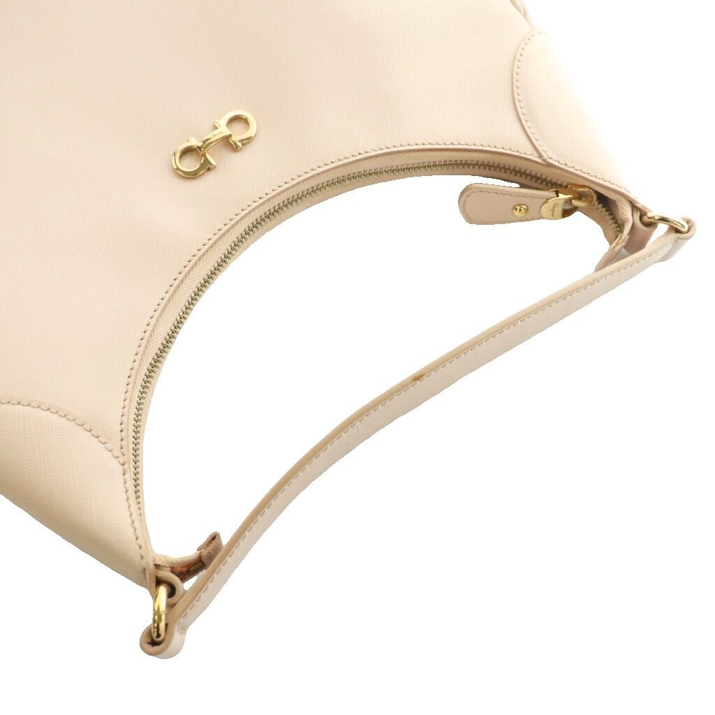 Salvatore Ferragamo Gancini Pink Leather Shoulder Bag Handbag Gold Hardware