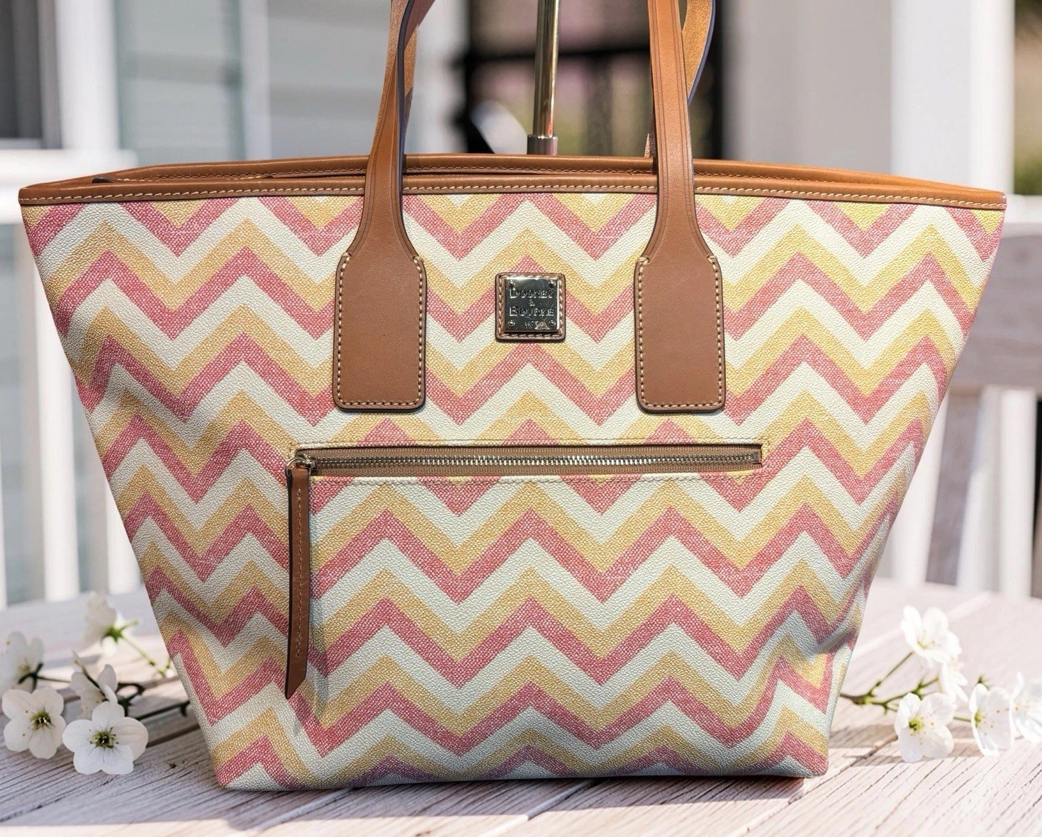 Dooney Bourk Chevron Zig Zag Orange Yellow Pink Large Shopper Tote Shoulder Bag