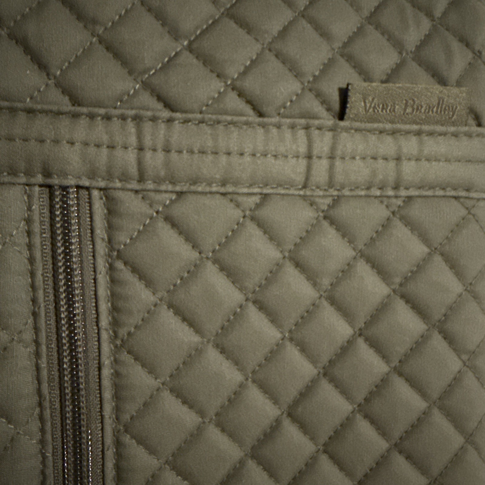 Vera Bradley Original – Small Vera Tote – Climbing Ivy Green – Quilted