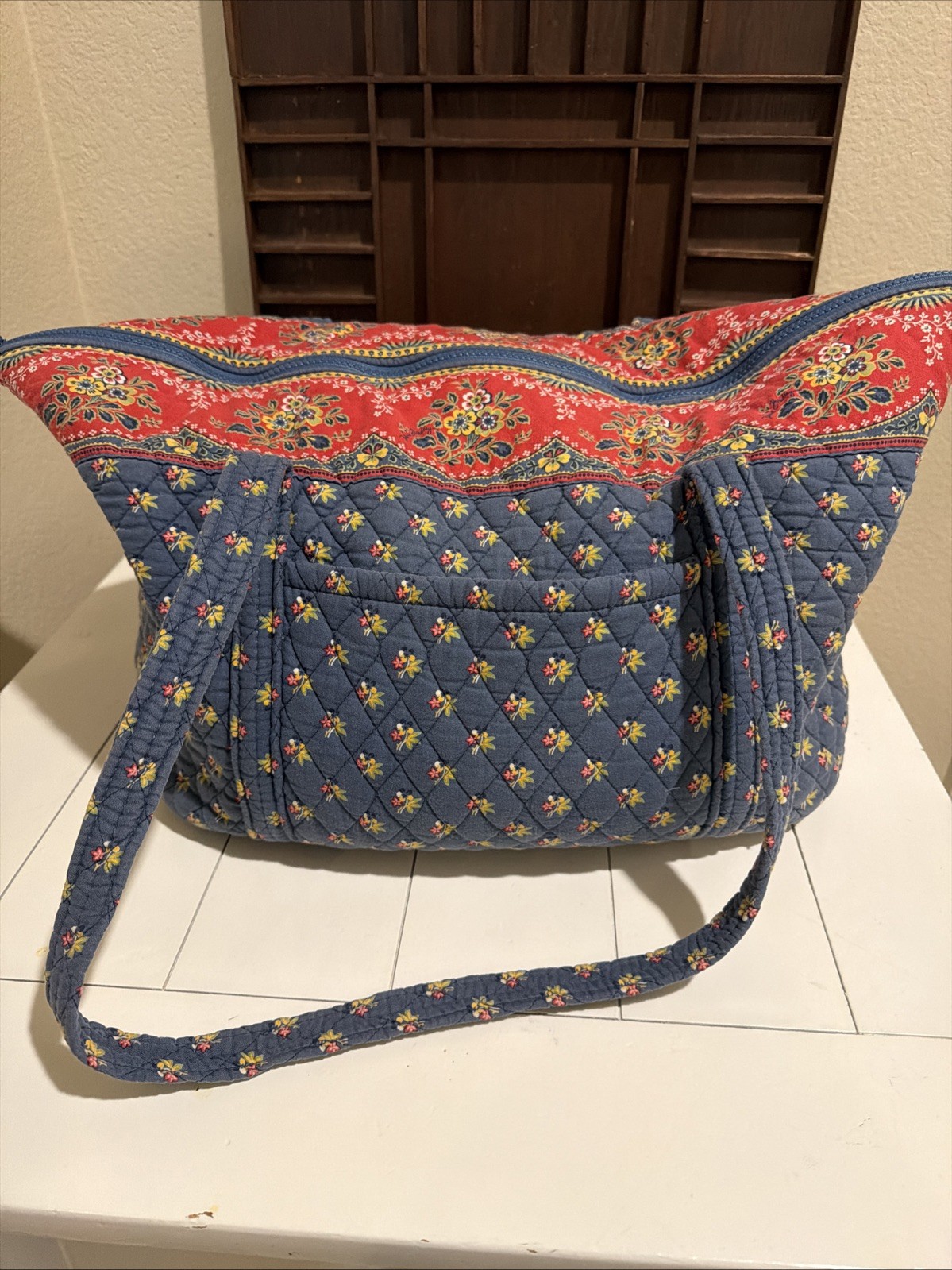 Vera Bradley Large Vintage Emily Tote EUC