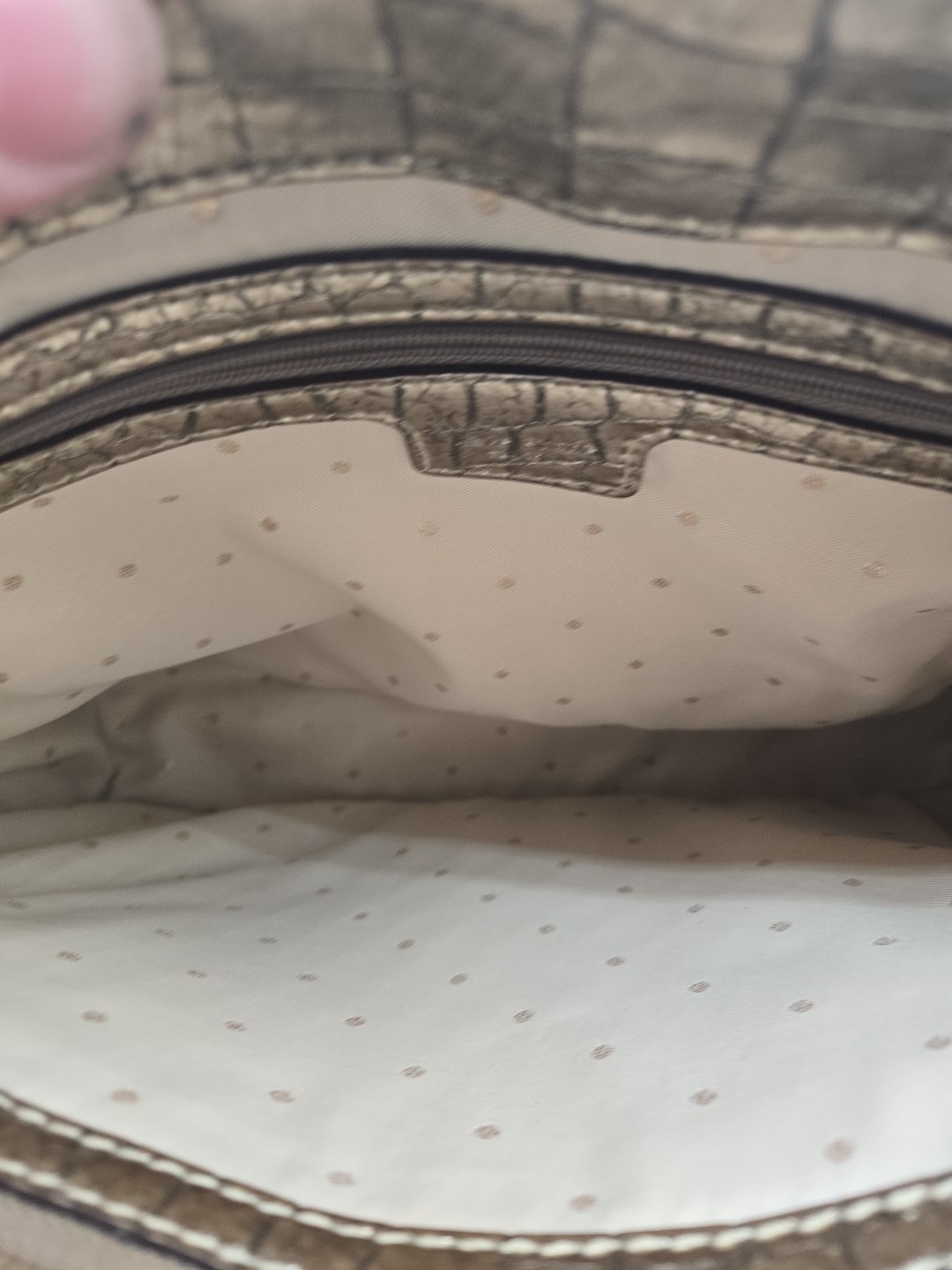 Kate Spade Quinn 24kt Gold Knight Embossed Leather Purse Tote Handbag Alligator