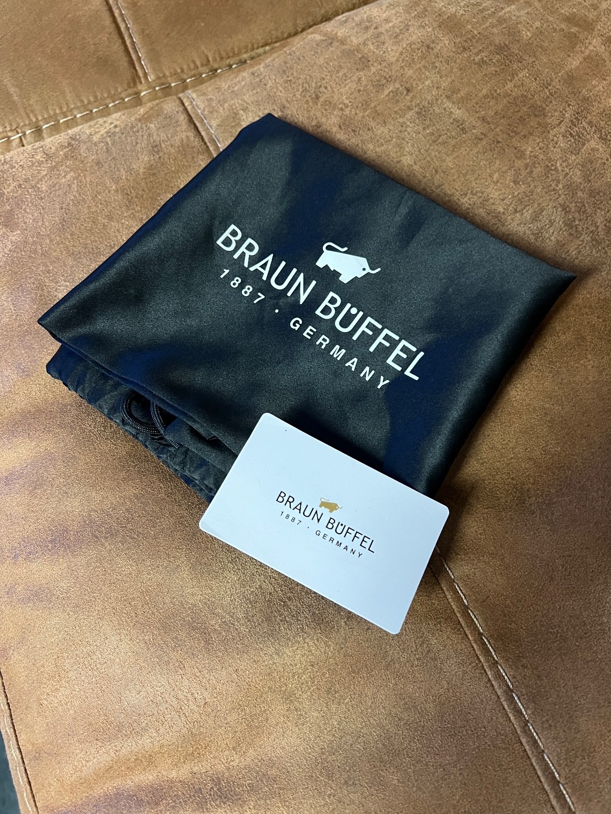 Braun Buffel Gabriela Bucket Bag–Small