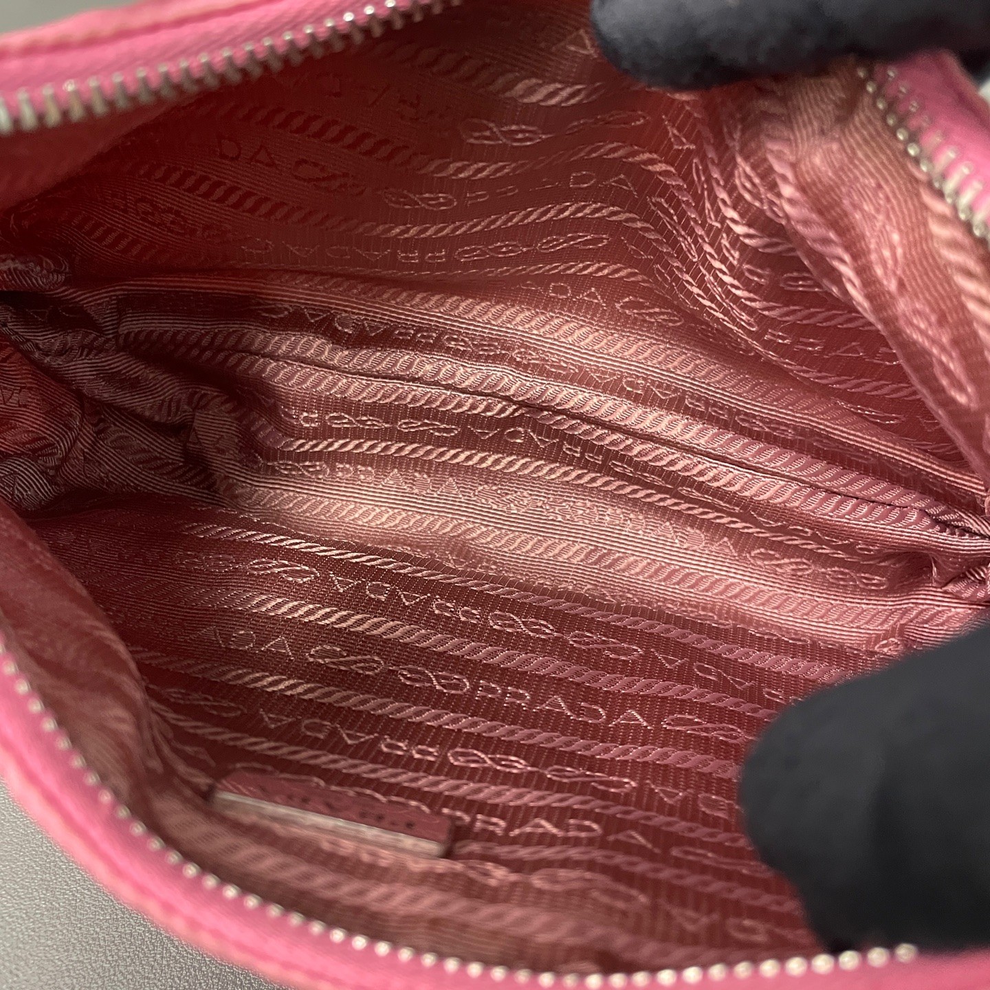 Prada Pre-Owned Authentic Underarm Bag Pink Nylon Free Tracked Shipping