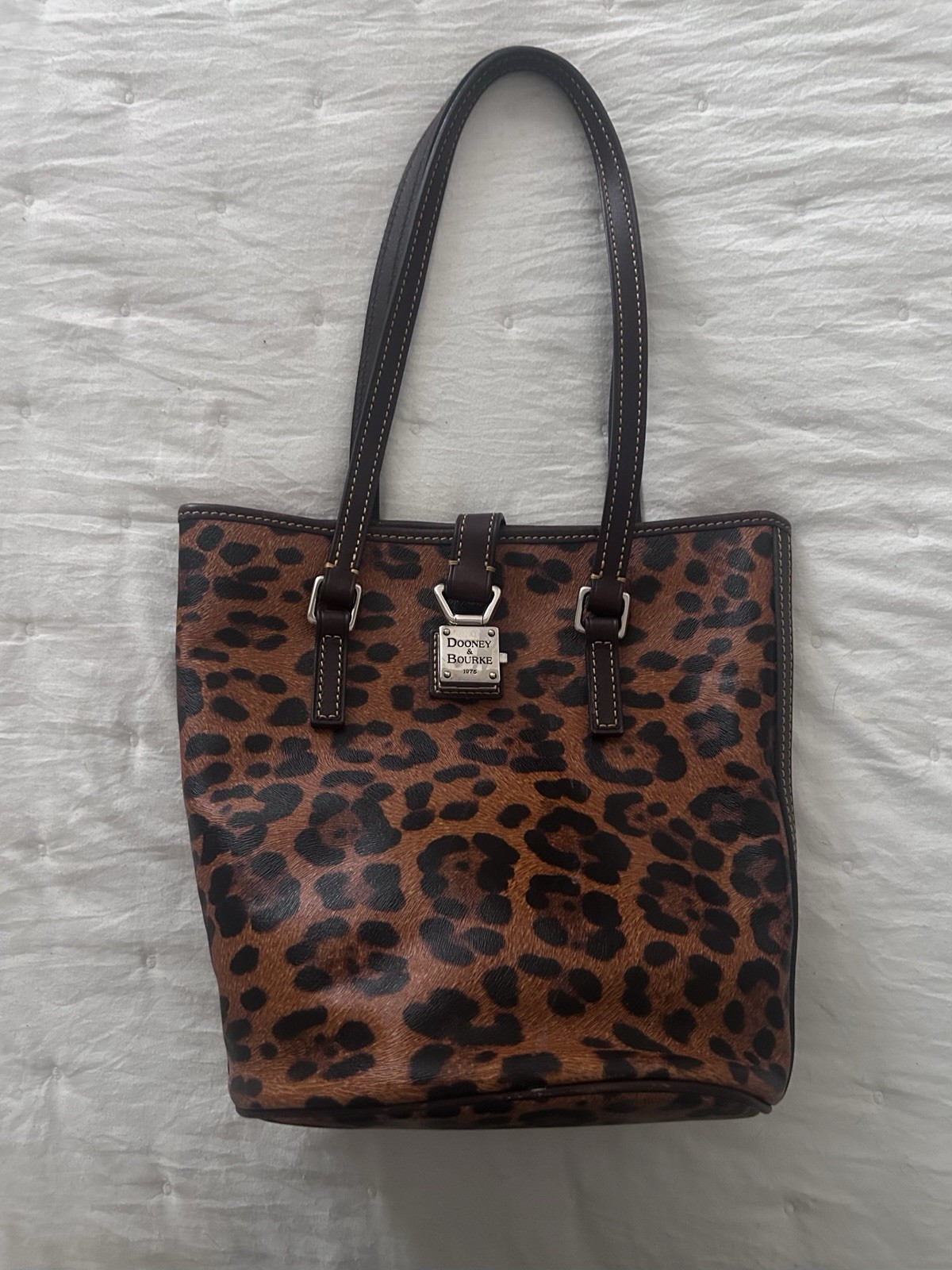 Dooney Bourke Vintage Y2K Cheetah Animal Print Bucket Purse
