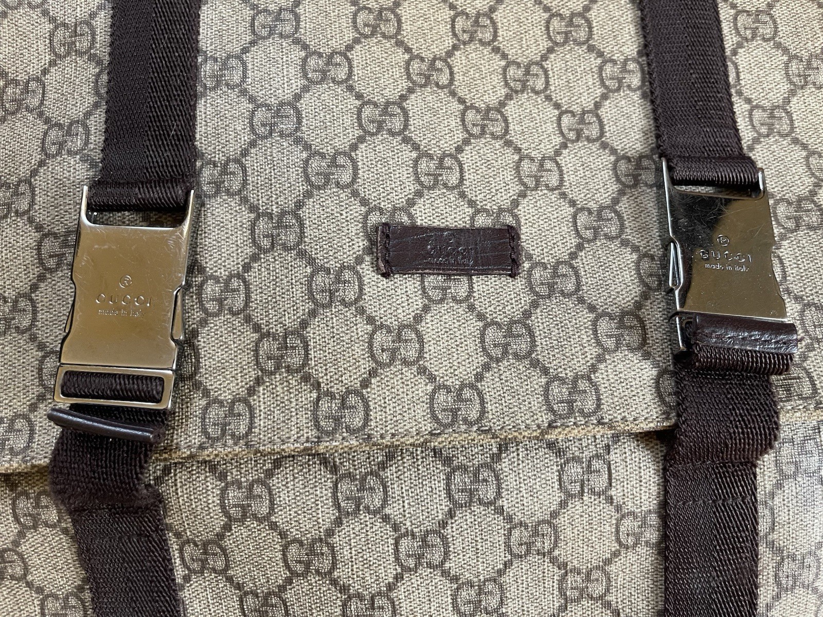 Vintage Gucci GG Supreme Large Monogrammed Coated Canvas Messenger Crossbody Bag