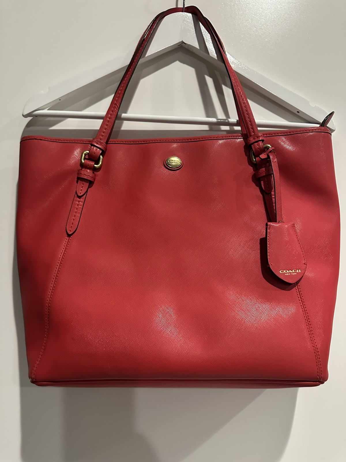 PEYTON LEATHER RED ZIP TOP PURSE HANDBAG TOTE (COACH F27349)