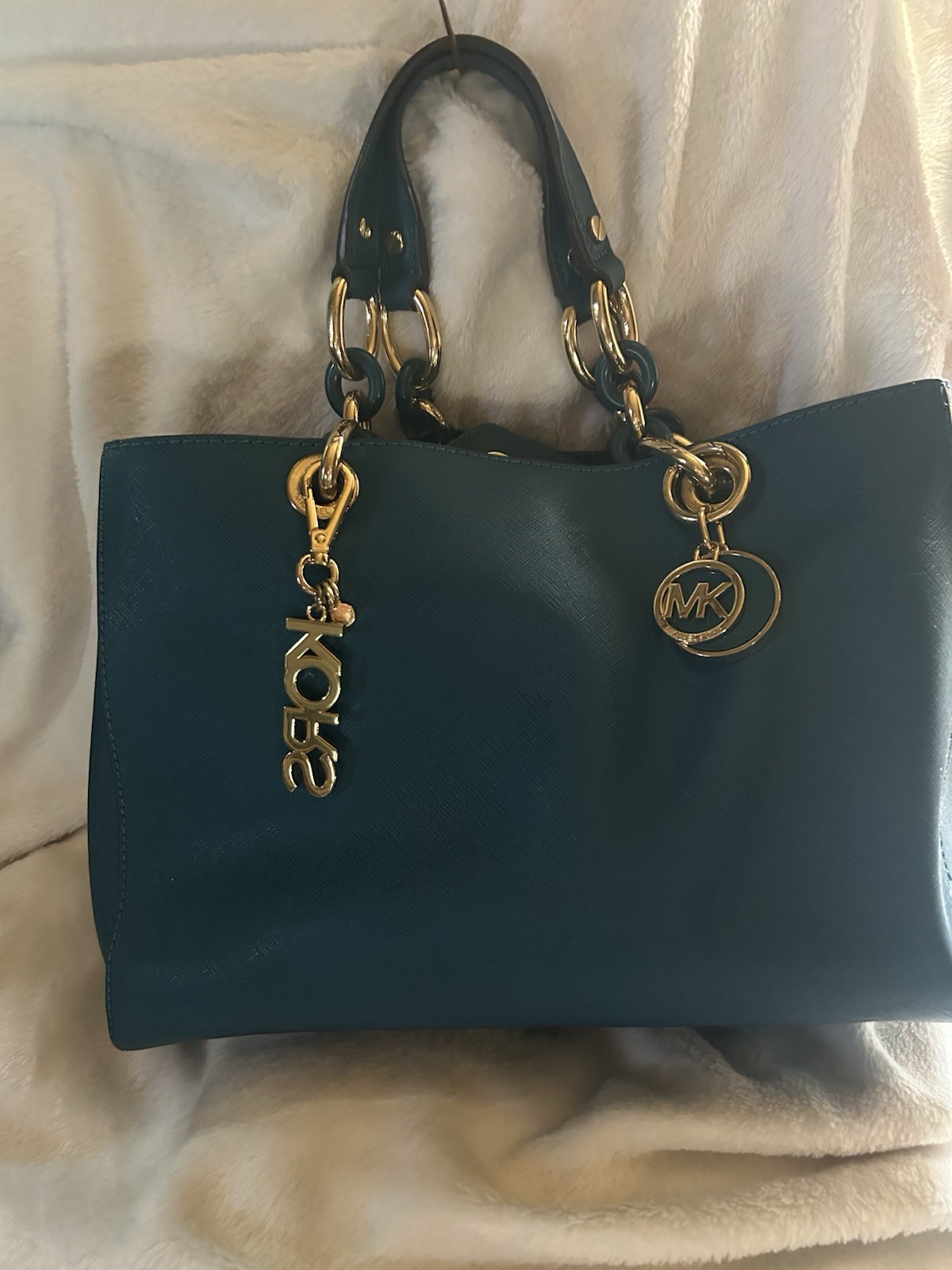 Michael Kors Leather Zip satchel, Top Handle, Chain, Gold Hardware