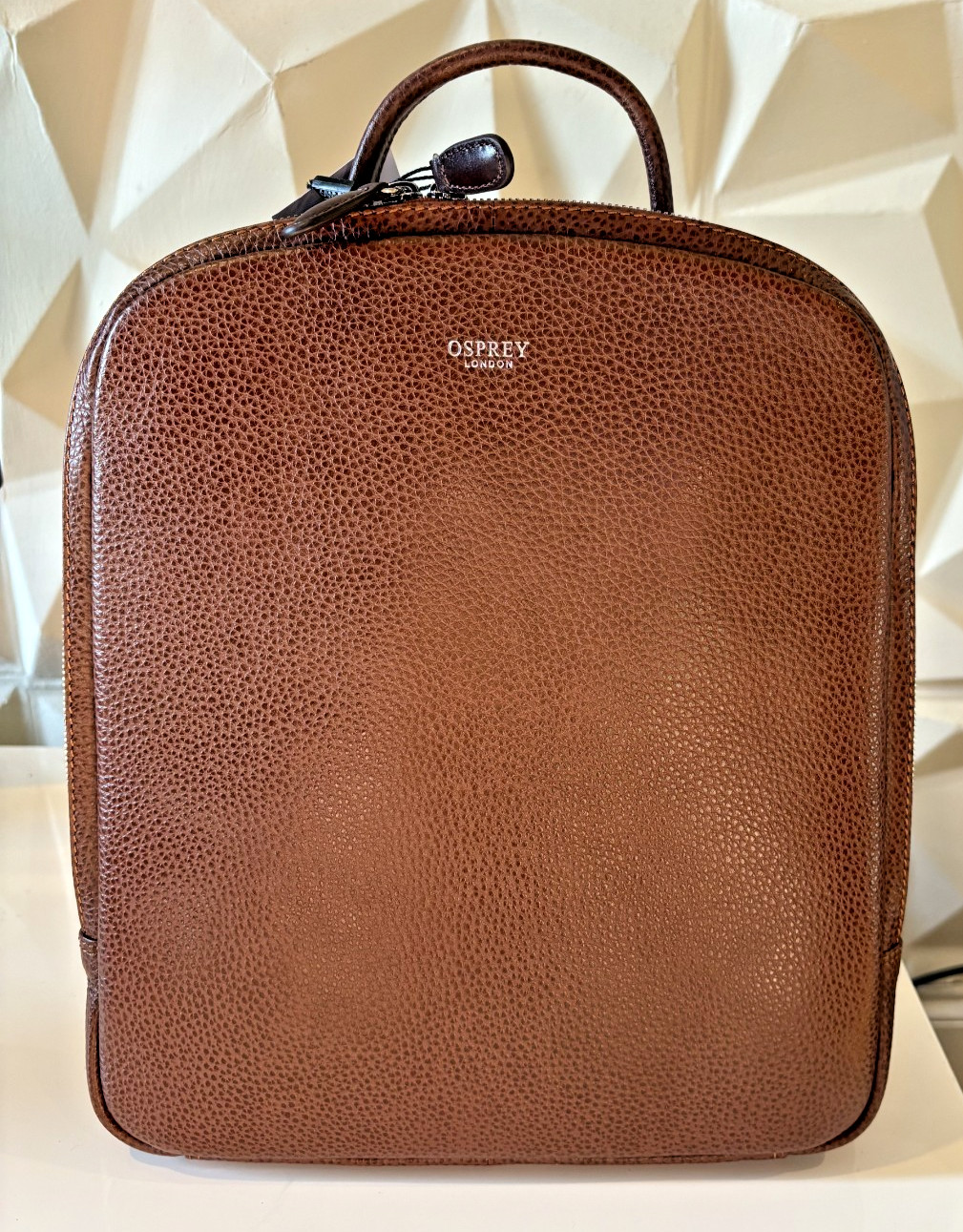 $329 Osprey London The Chiswick Leather Backpack Bag in Tan SKU: OL0675-58TAN