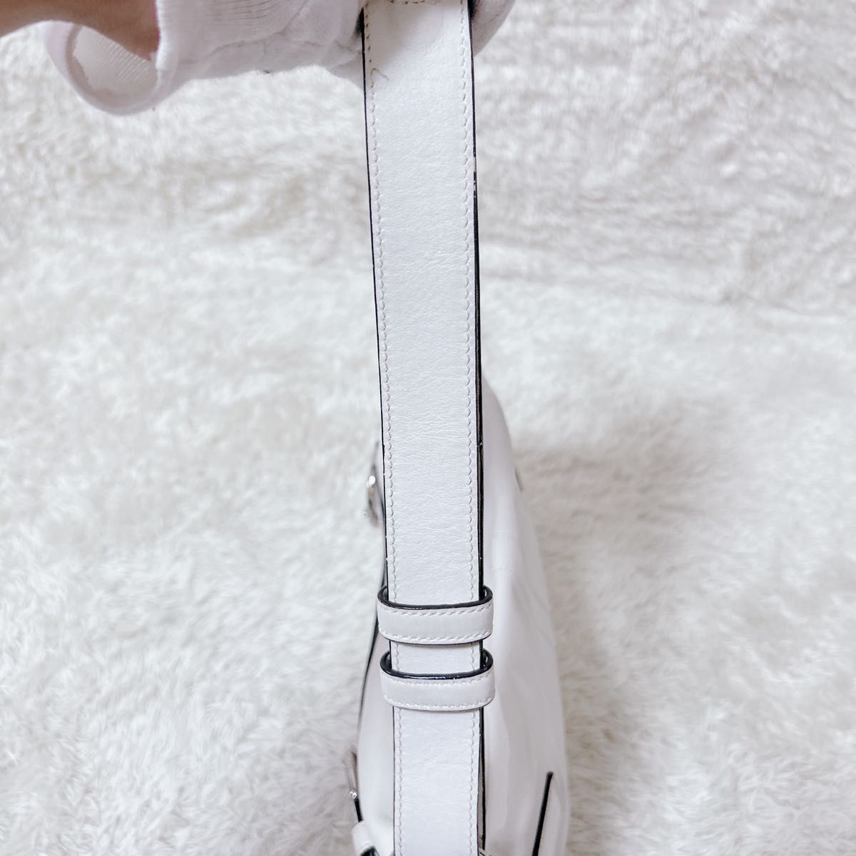 COACH Soho White Leather Shoulder Bag Women Silver Buckle Strap 33cm 21cm Auth