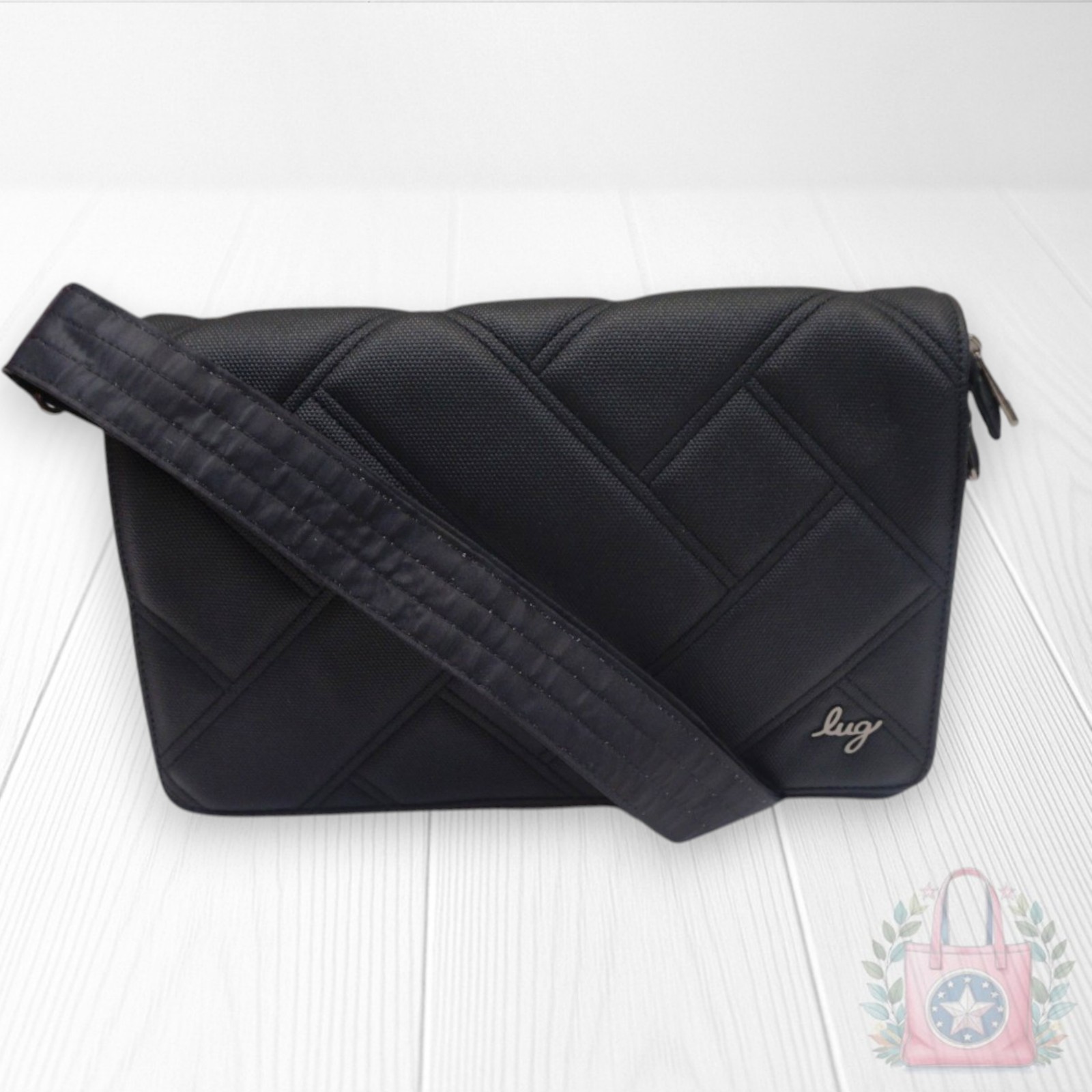 NEW ❤️ Lug Huddle Black Matte Luxe Messenger Clutch Convertible Crossbody