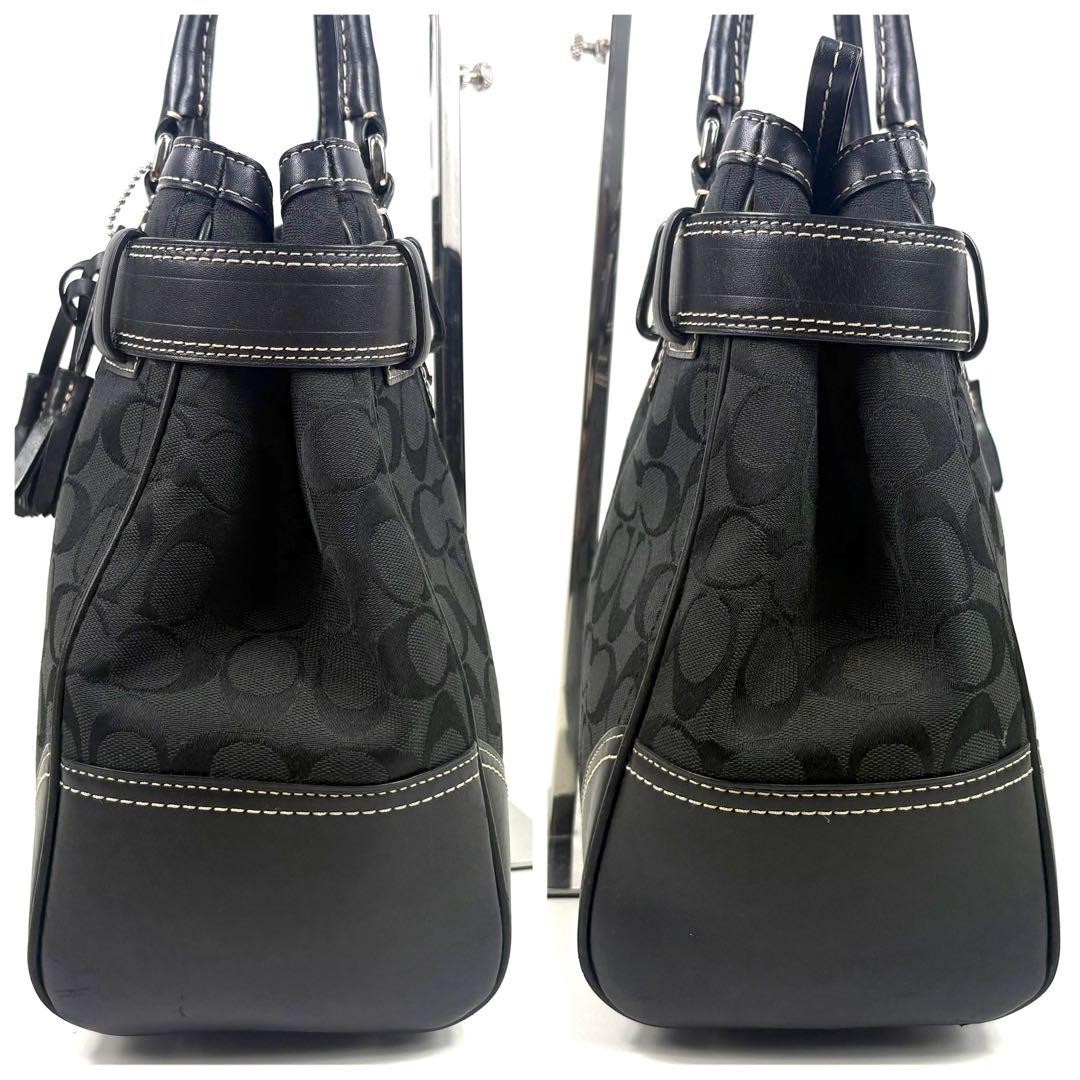 Coach Signature Black Canvas & Leather Tote Handbag with Horsebit – Used