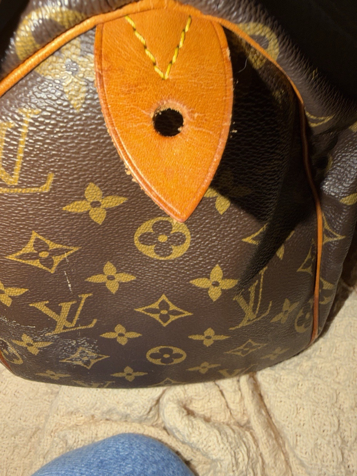 Louis Vuitton Monogram Speedy Satchel Brown Pocket size 25