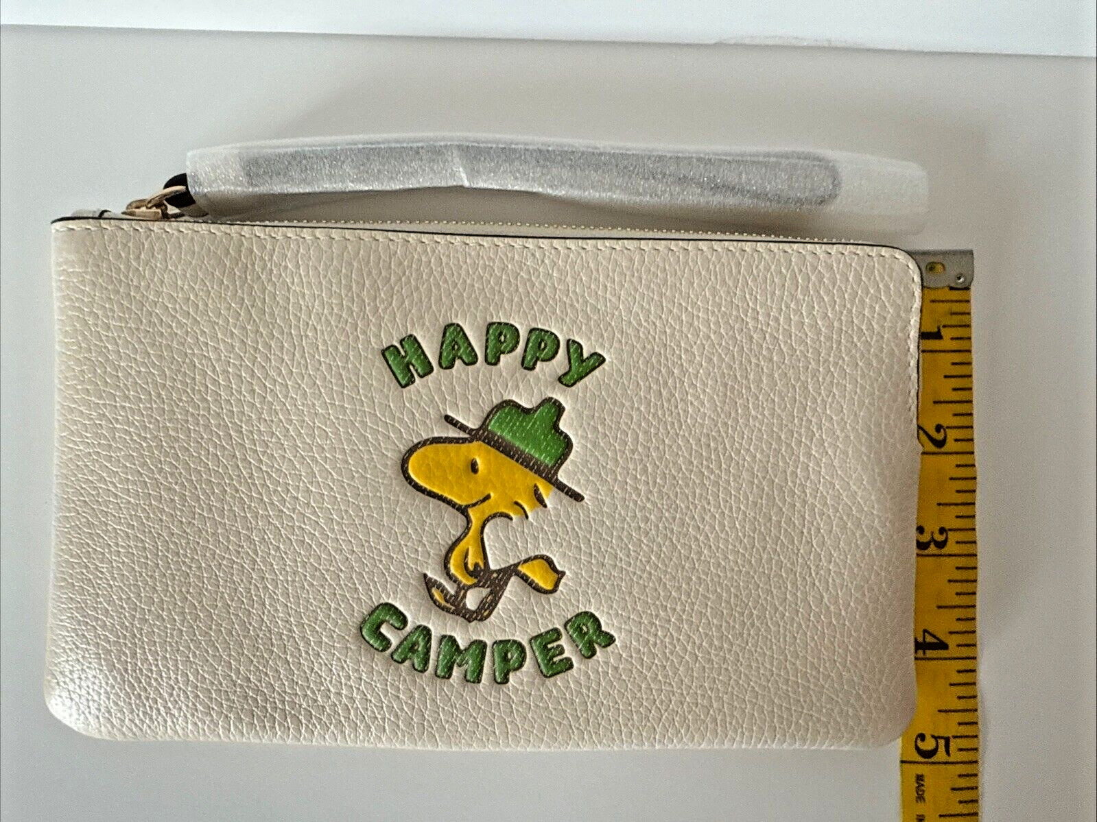 Coach X Peanuts Large Wristlet Corner Zip Leather Snoopy Woodstock Happy Camper