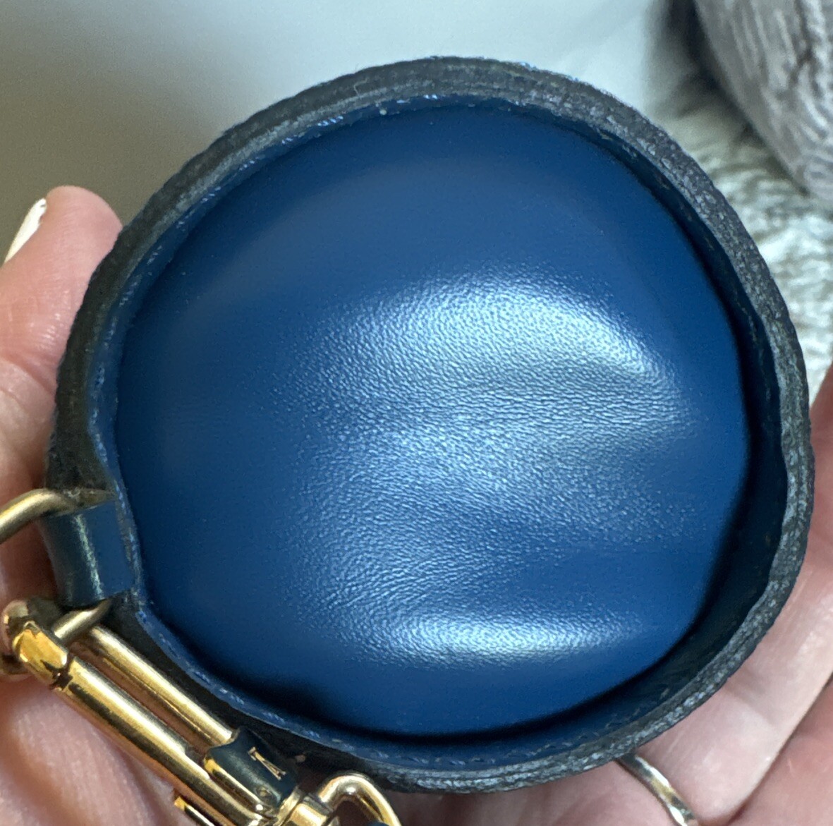 Louis Vuitton Epi Blue Leather Papillon Pouch Pochette Cylinder Purse Tiny EUC