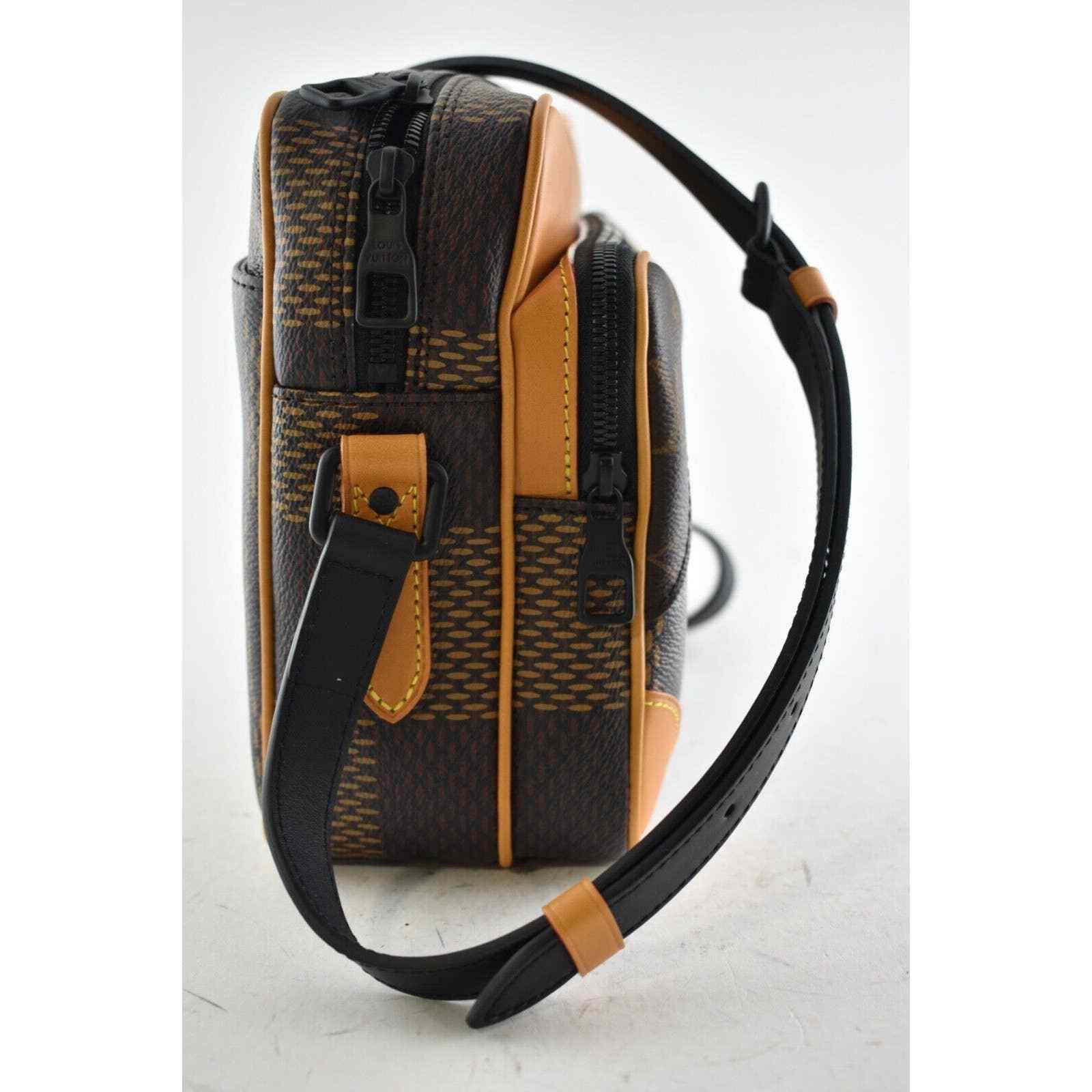 Louis Vuitton Nigo Nil Messenger Brown Giant Wave Monogram Damier Ebene Drip Bag