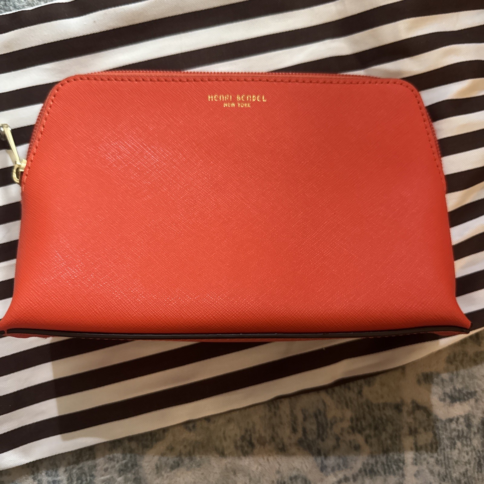 Henri Bendel New York Leather Makeup Bag Red-Orange Zipper Closure New