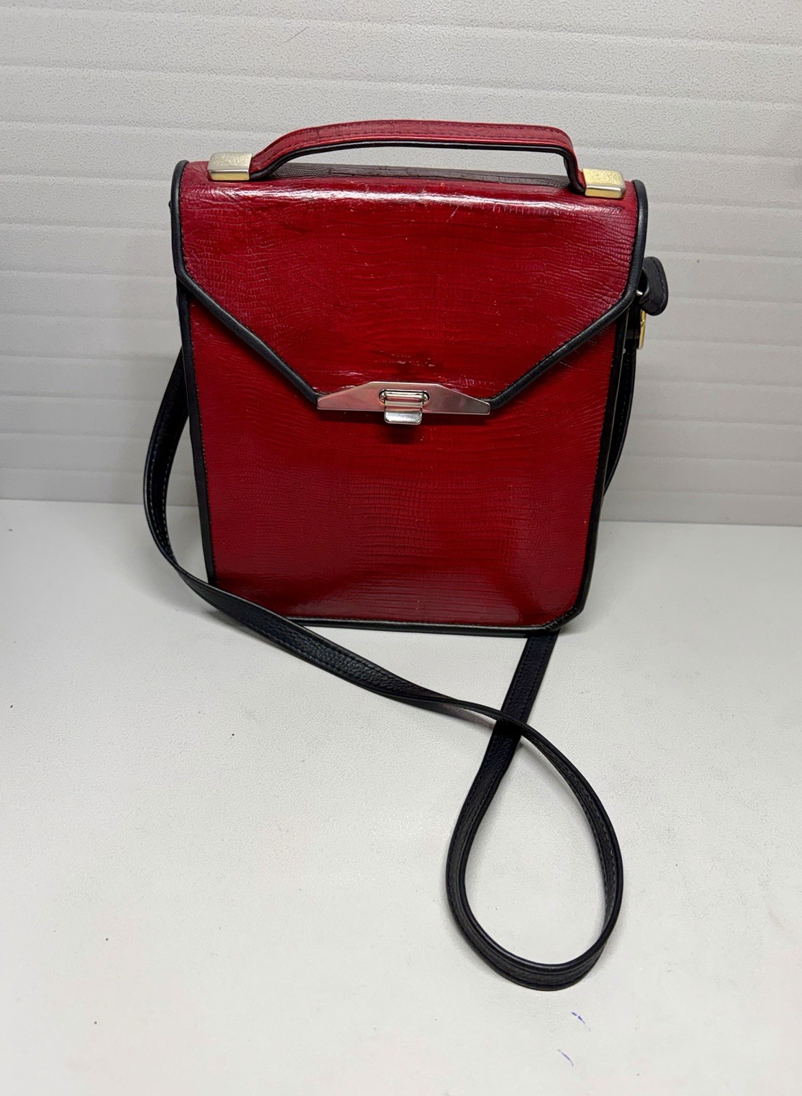 Vintage Classic Red/Black Leather Station Small Crossbody Bag Color Block-Cute!