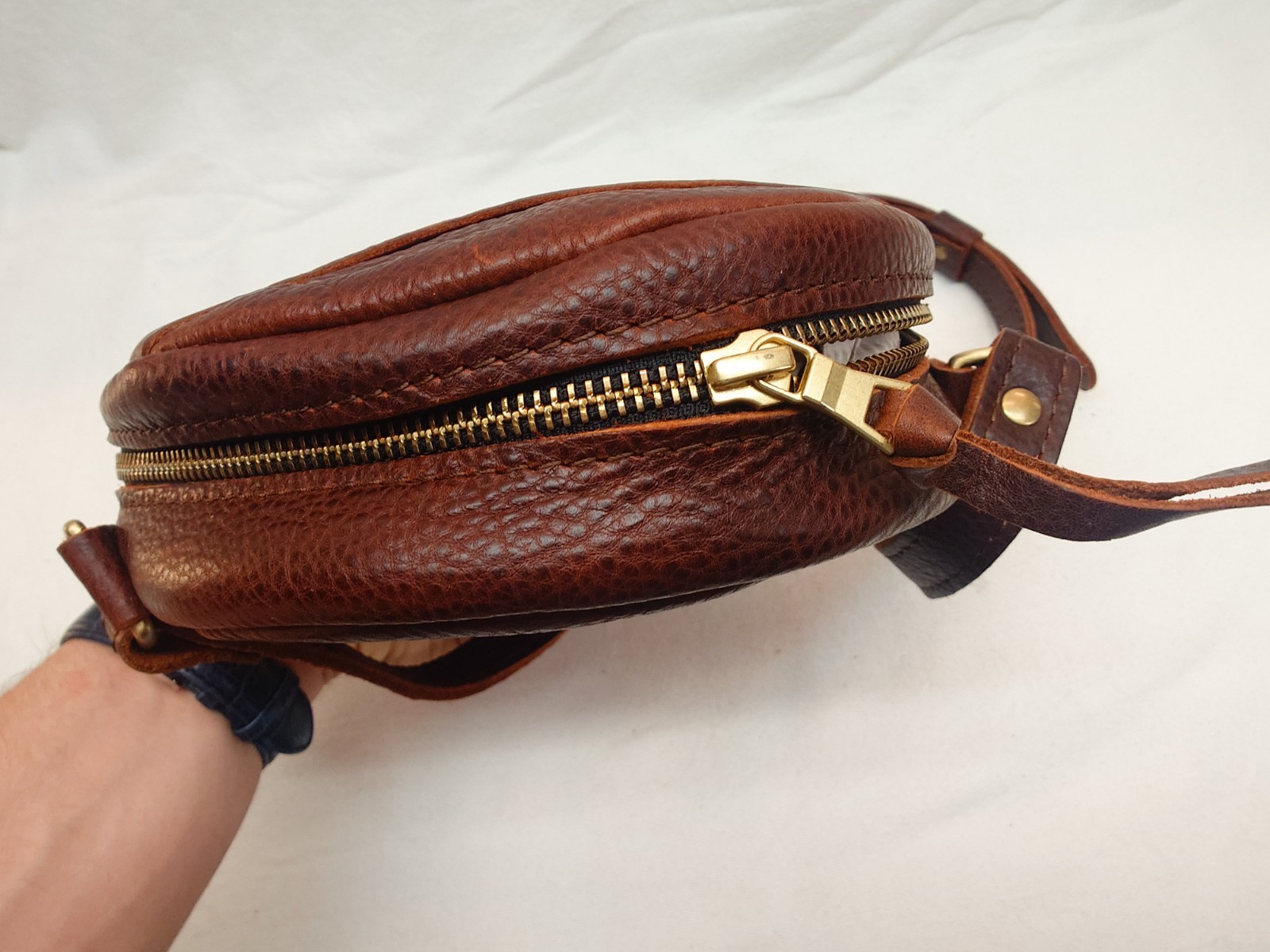 Portland Leather Small Circle Crossbody Brown Nutmeg Women’s Purse Bag