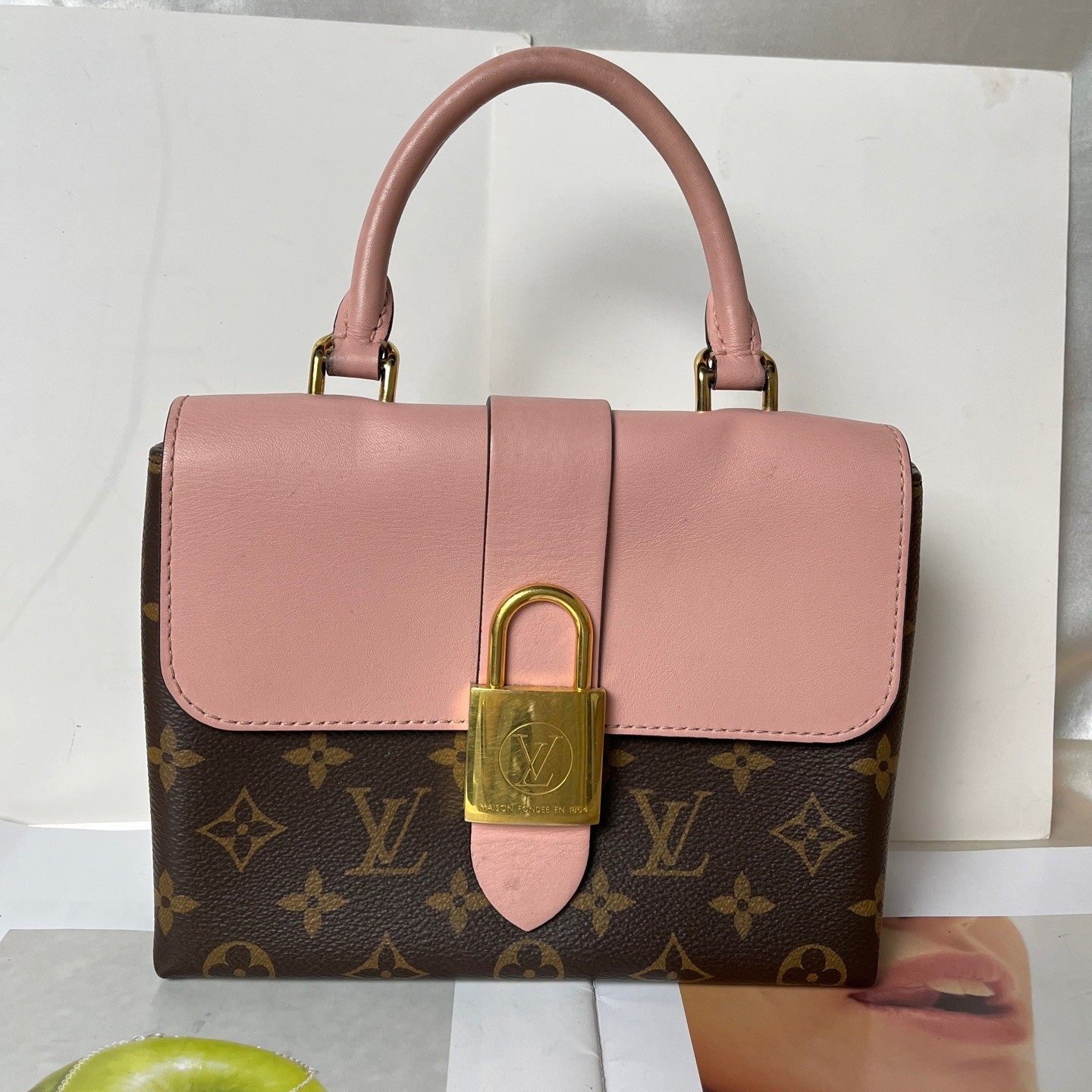 Louis Vuitton Locky BB Monogram with Pink Leather （21×15×7）cm