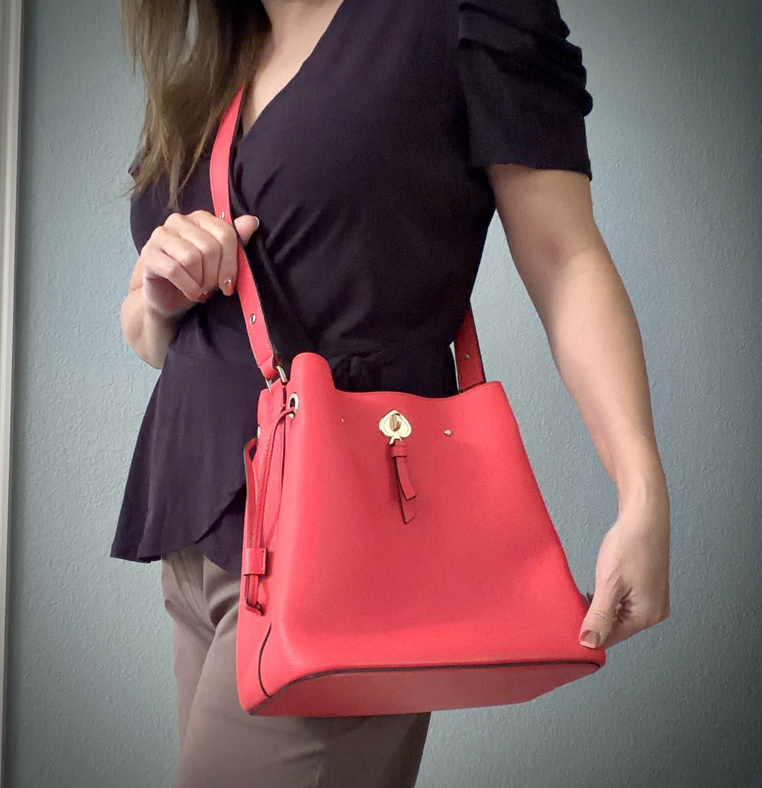 Kate Spade Marti Bucket Bag Crossbody Bright Pink Mint Condition