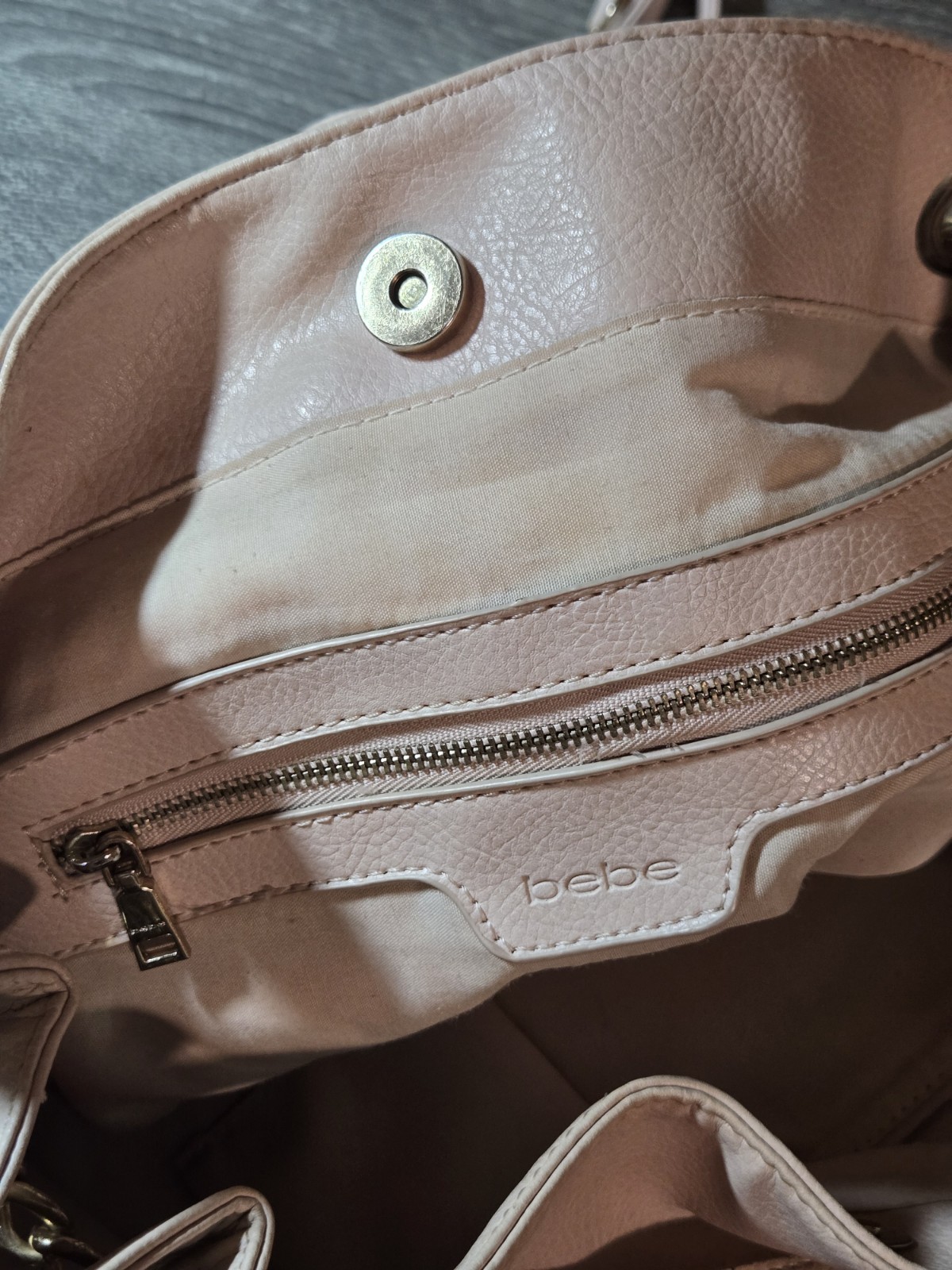bebe Lara Shopper Handbag Rose Dust Pink Gold Chain Strap Tote Crossbody Bag Y2K