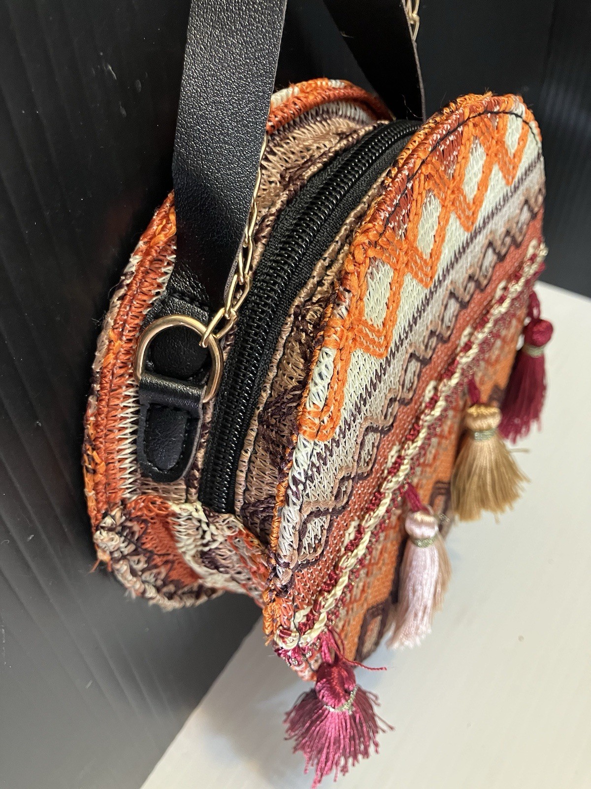 New Embroidered Crossbody Hat Box Bag Tassel Boho Purse Clutch Strap & Chain
