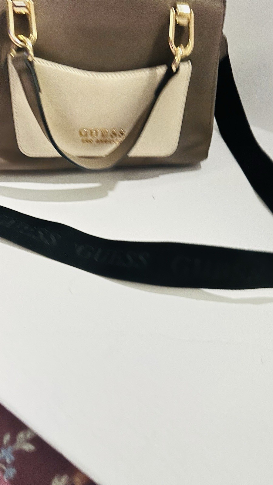 GUESS Gray Cream Colorblock Satchel Top Handle Bag Zip Detachable Strap Gold