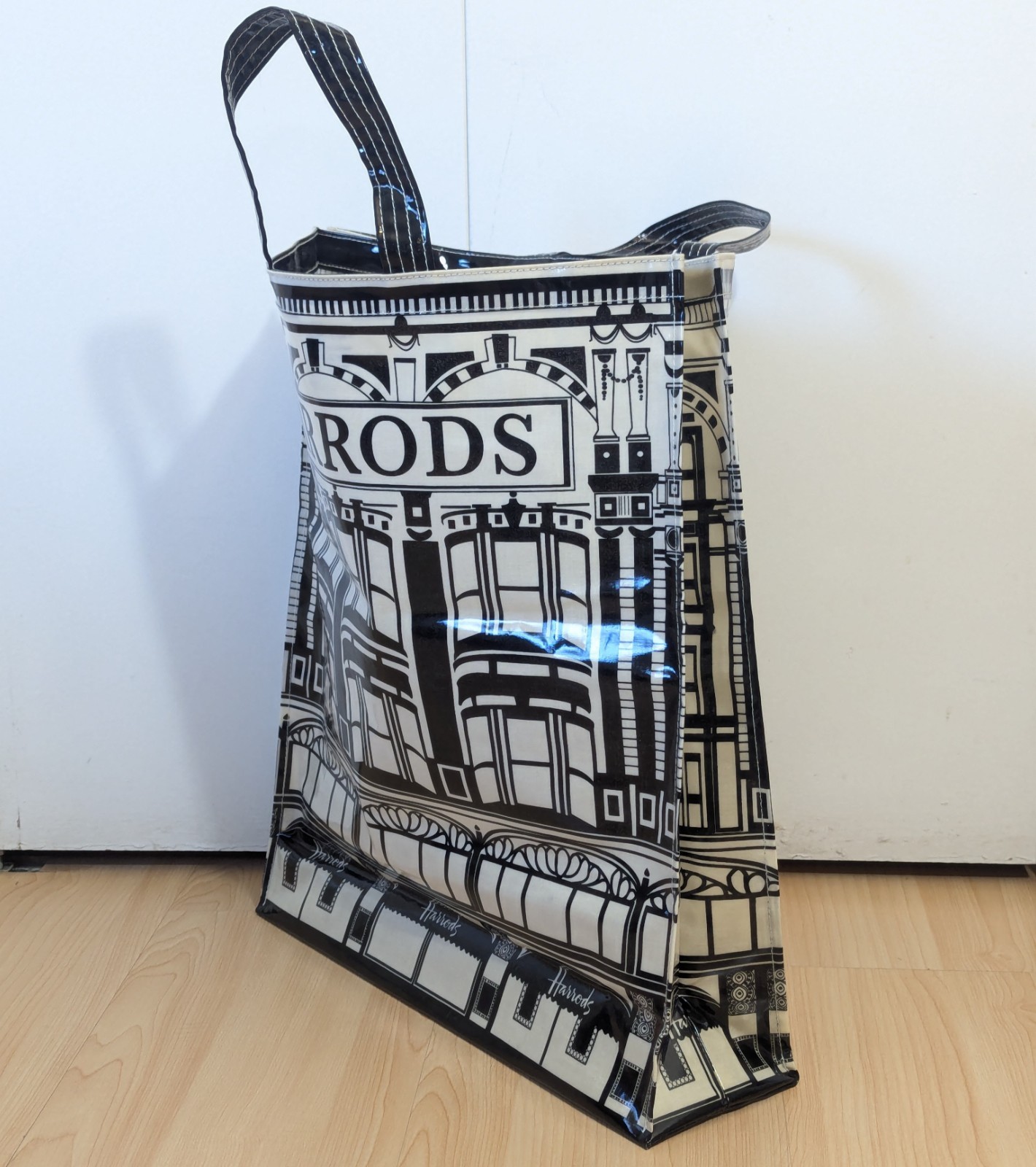 Harrods London Storefront Vinyl Shopper Tote Bag 15″x4″x17″