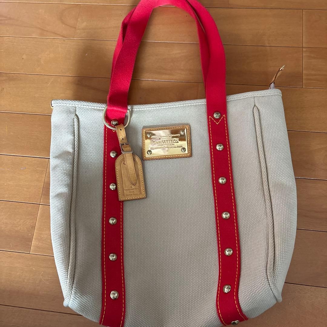 Louis Vuitton Tote Bag Beige Red