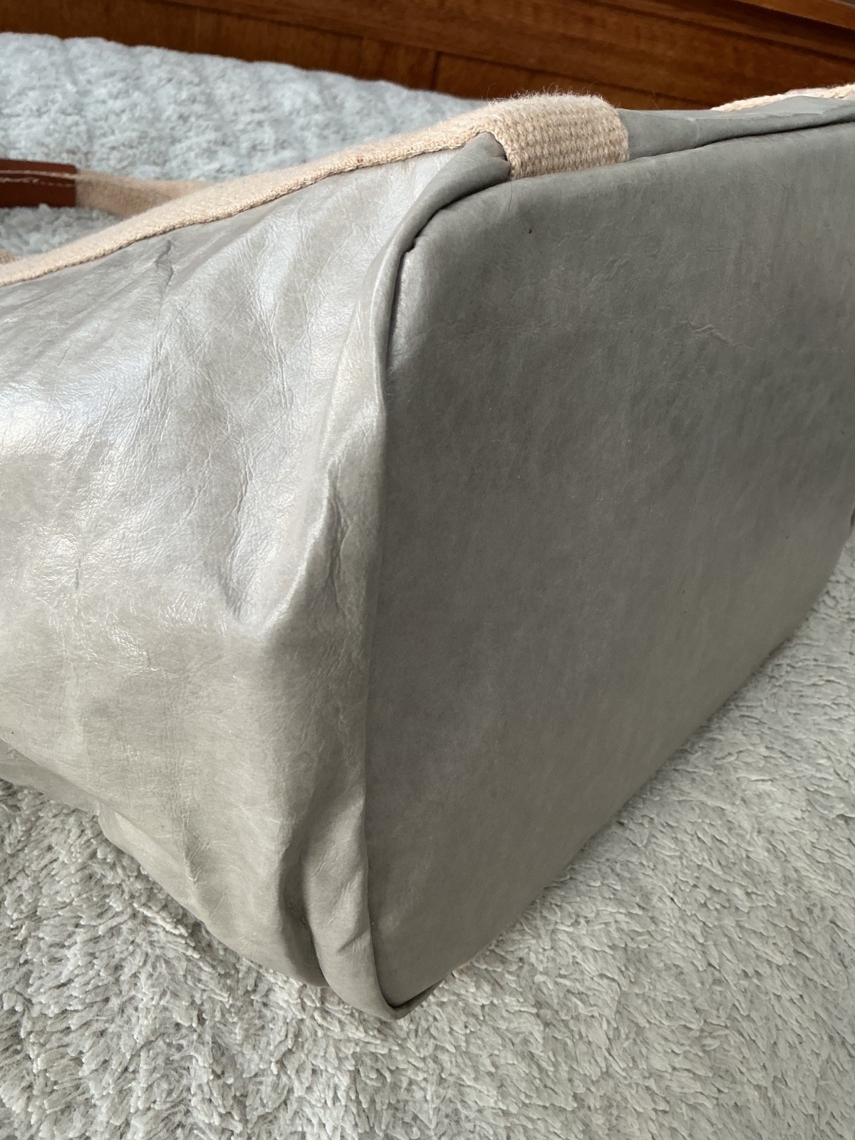 UASHMAMA® Carryall Tote Bag Gray Brown Washable Paper Retail $189
