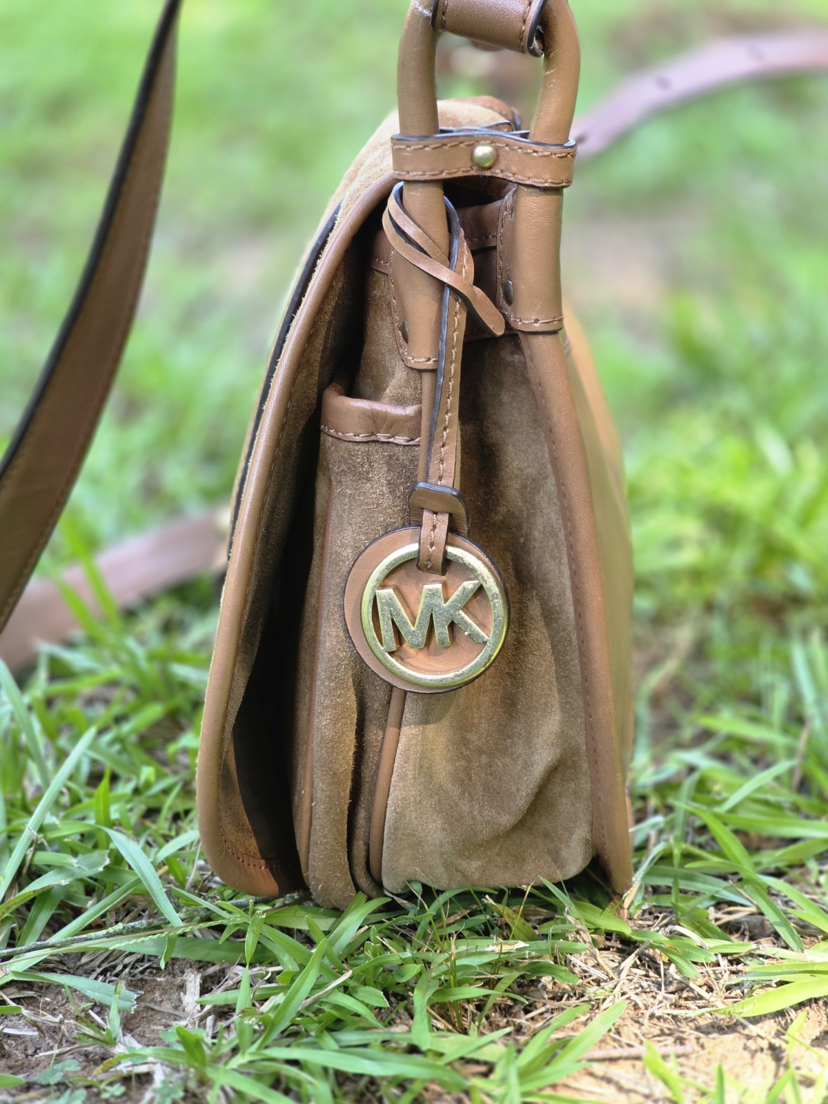 MICHAEL KORS Jamie Medium Saddle Bag Crossbody Brown Suede Gold Hardware
