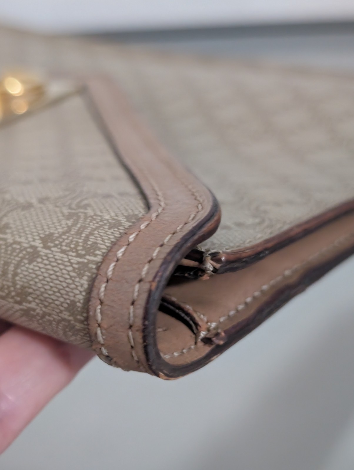 Auth Vintage CELINE Macadam Triomphe Blason Clutch Bag Beige