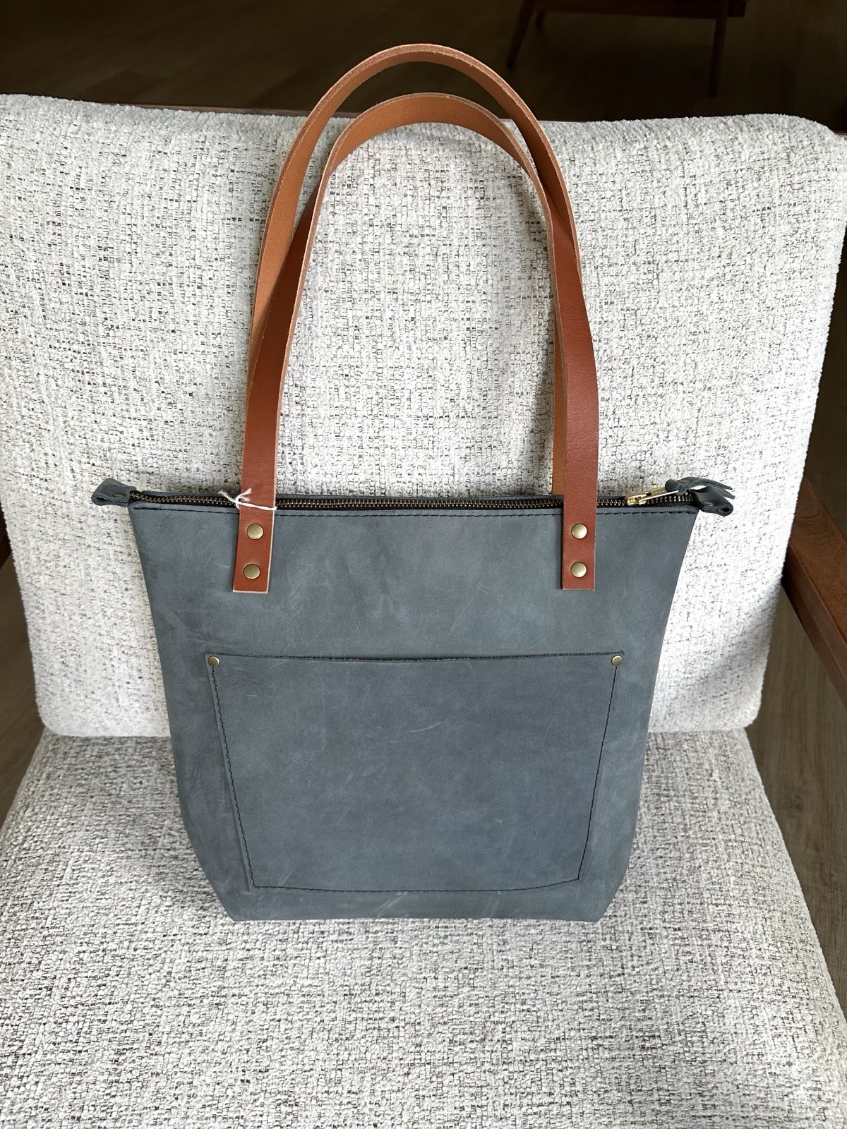 New Portland Leather Goods Stormy Blue Small Classic Tote w/Zip Tan Handles