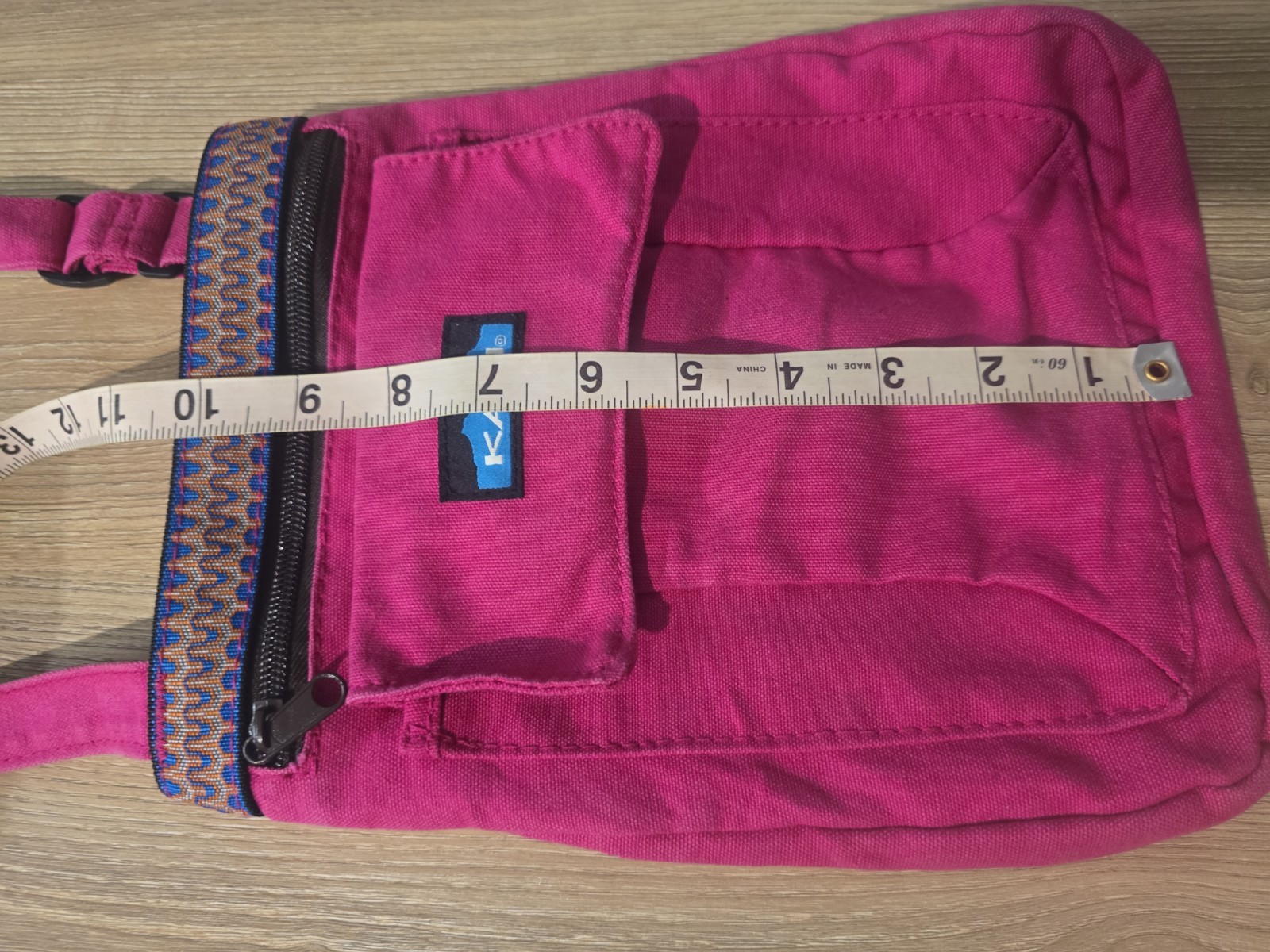 KAVU Keeper Crossbody Bag Pink Crush Canvas Shoulder Purse Adjustable Strap
