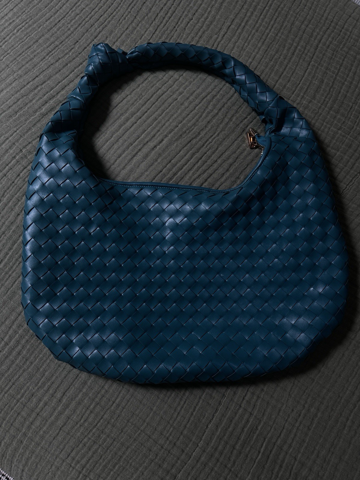 Melie Bianco Women’s Shoulder Bag Leather