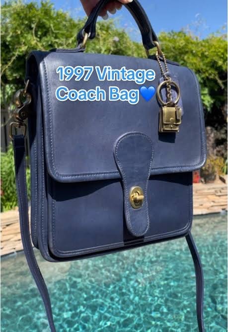 RARE vintage coach station bag blue 5130