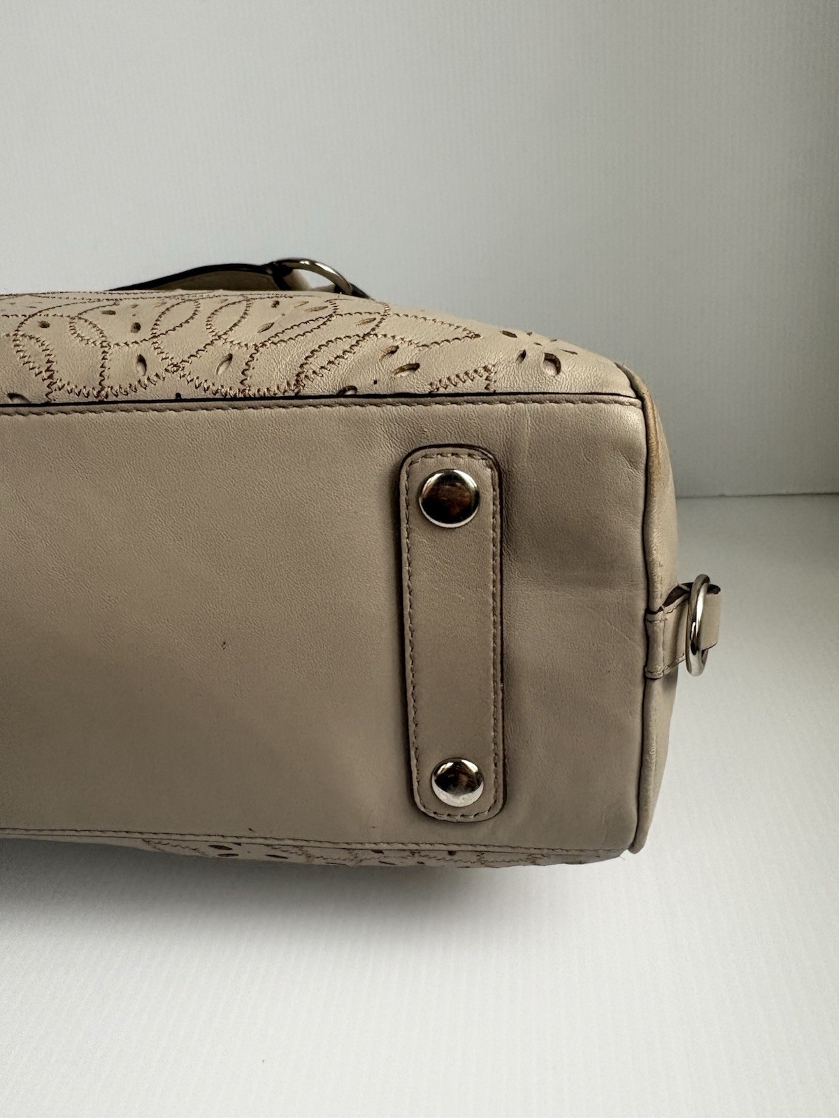 Coach Ashley Leather Tossed Laser Cut Satchel Shoulder Bag Mushroom Color EUC
