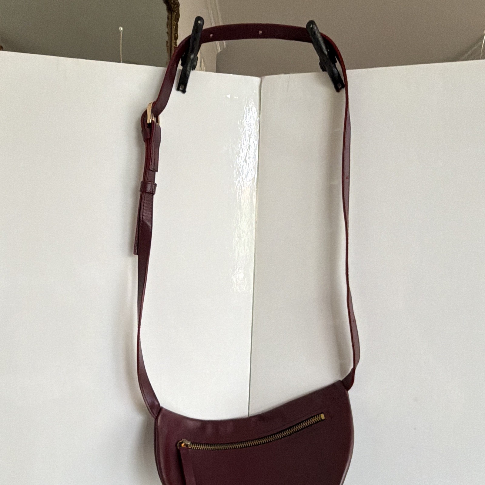 LAMARI Berlin Burgundy Crescent Crossbody Bag Gold Hardware Zip Closure