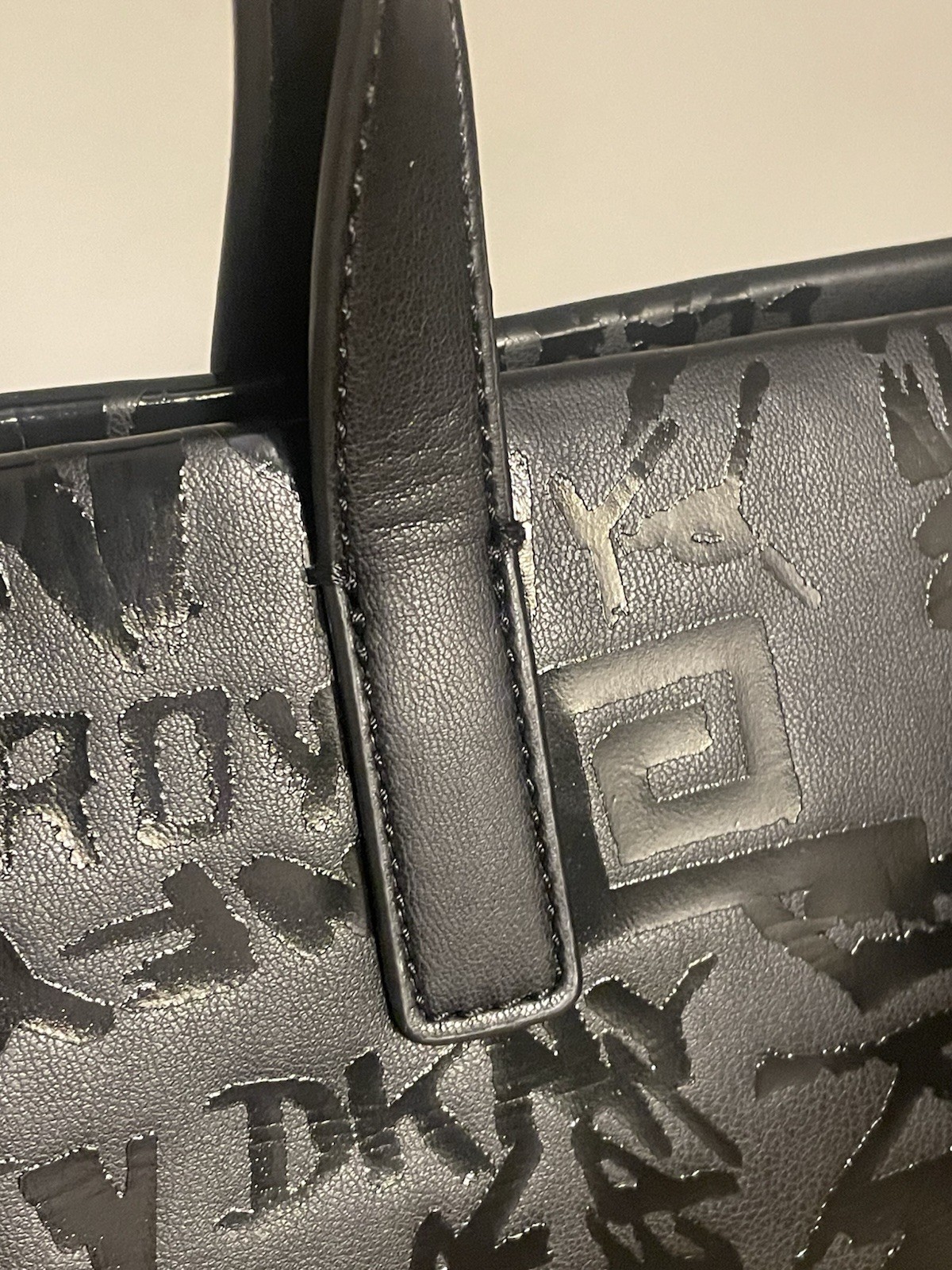NWT DKNY Tilly Small Black Crossbody Bag Purse Tote Ret-$168