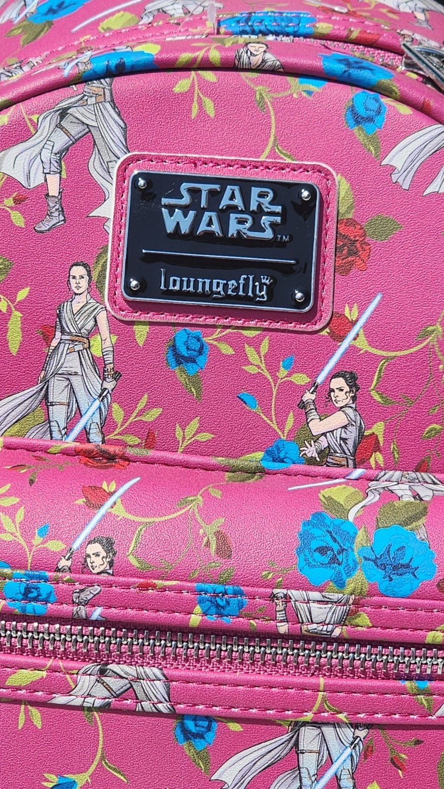 NEW W/TAG 💕Loungefly Disney Star Wars Pink Mini Backpack