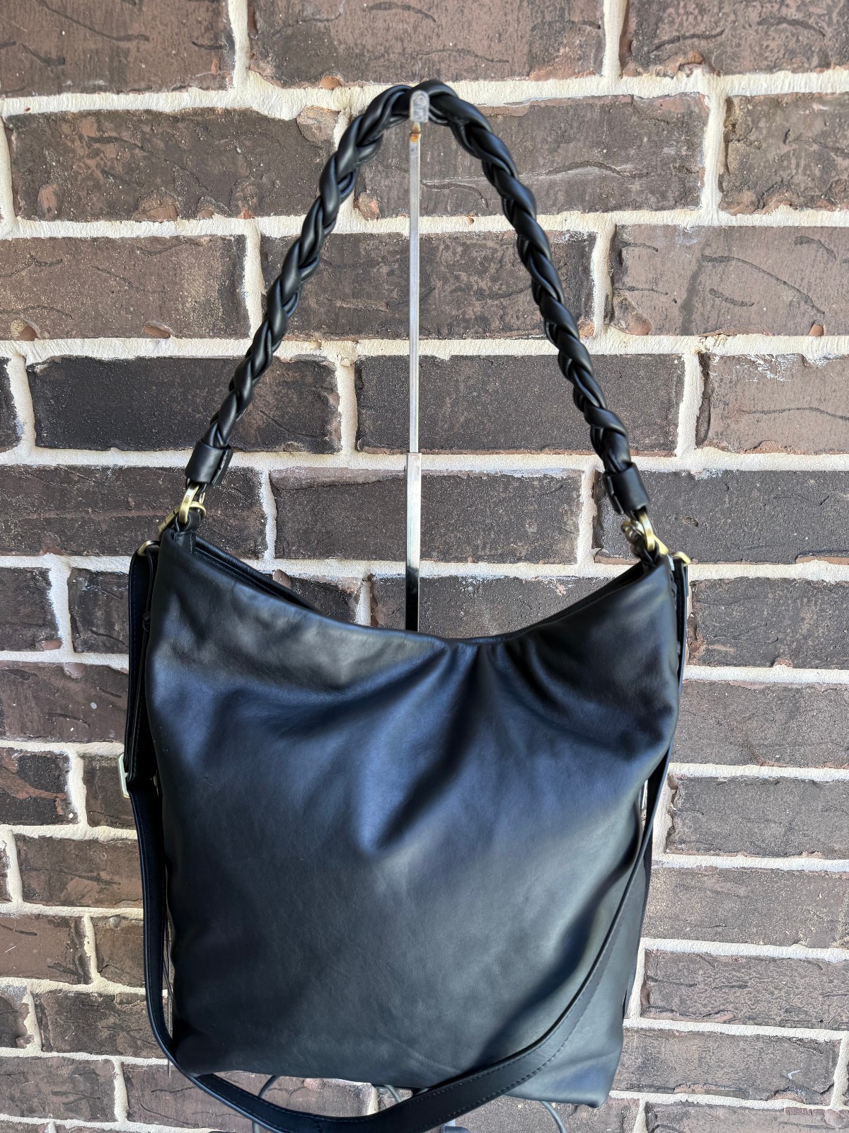 NWT $348 HOBO Lindley Hobo smooth soft Leather Black C/B Shoulder Bag